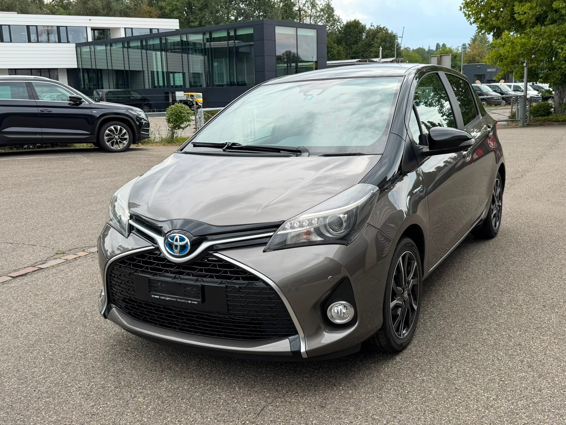 TOYOTA Yaris 1.5 VVT-i Hybrid Luna e-CVT-image-0