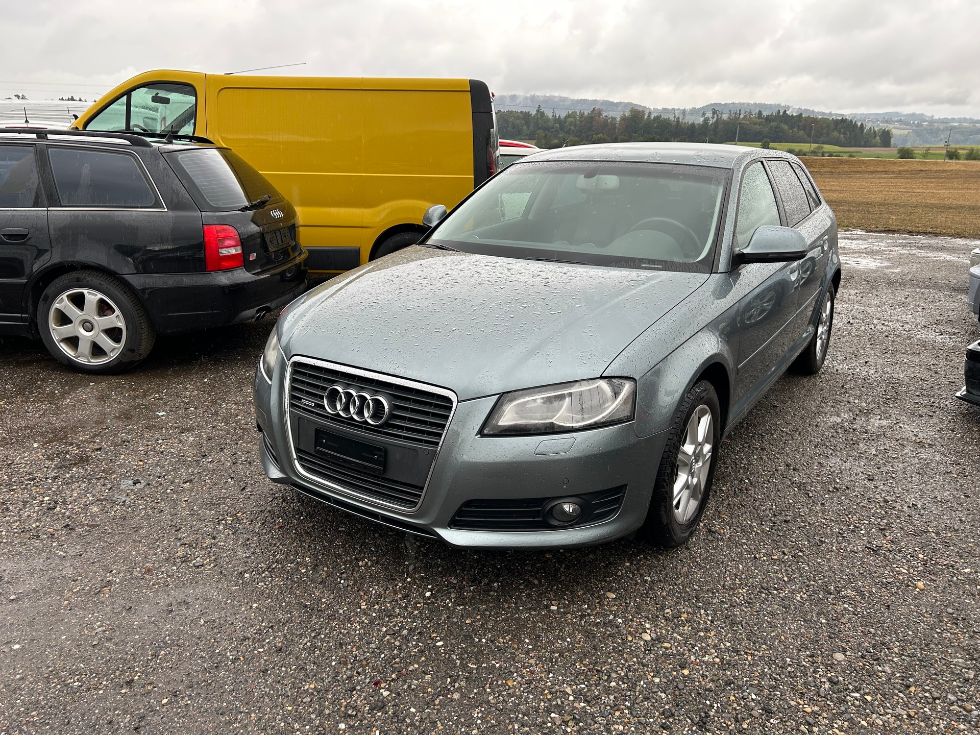 AUDI A3 Sportback 2.0 TFSI Ambition quattro S-tronic-image-3