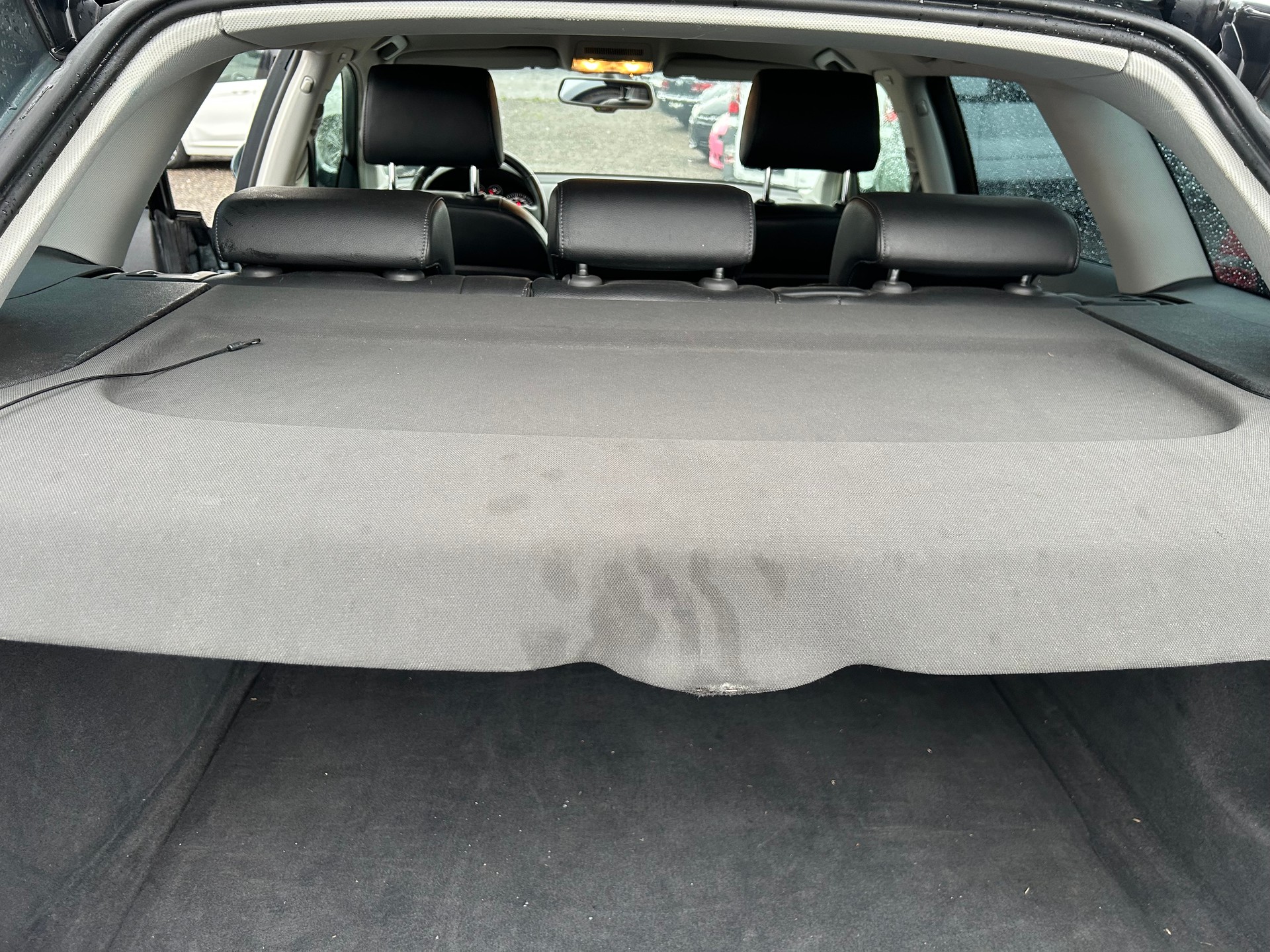 AUDI A3 Sportback 2.0 TFSI Ambition quattro S-tronic-image-14