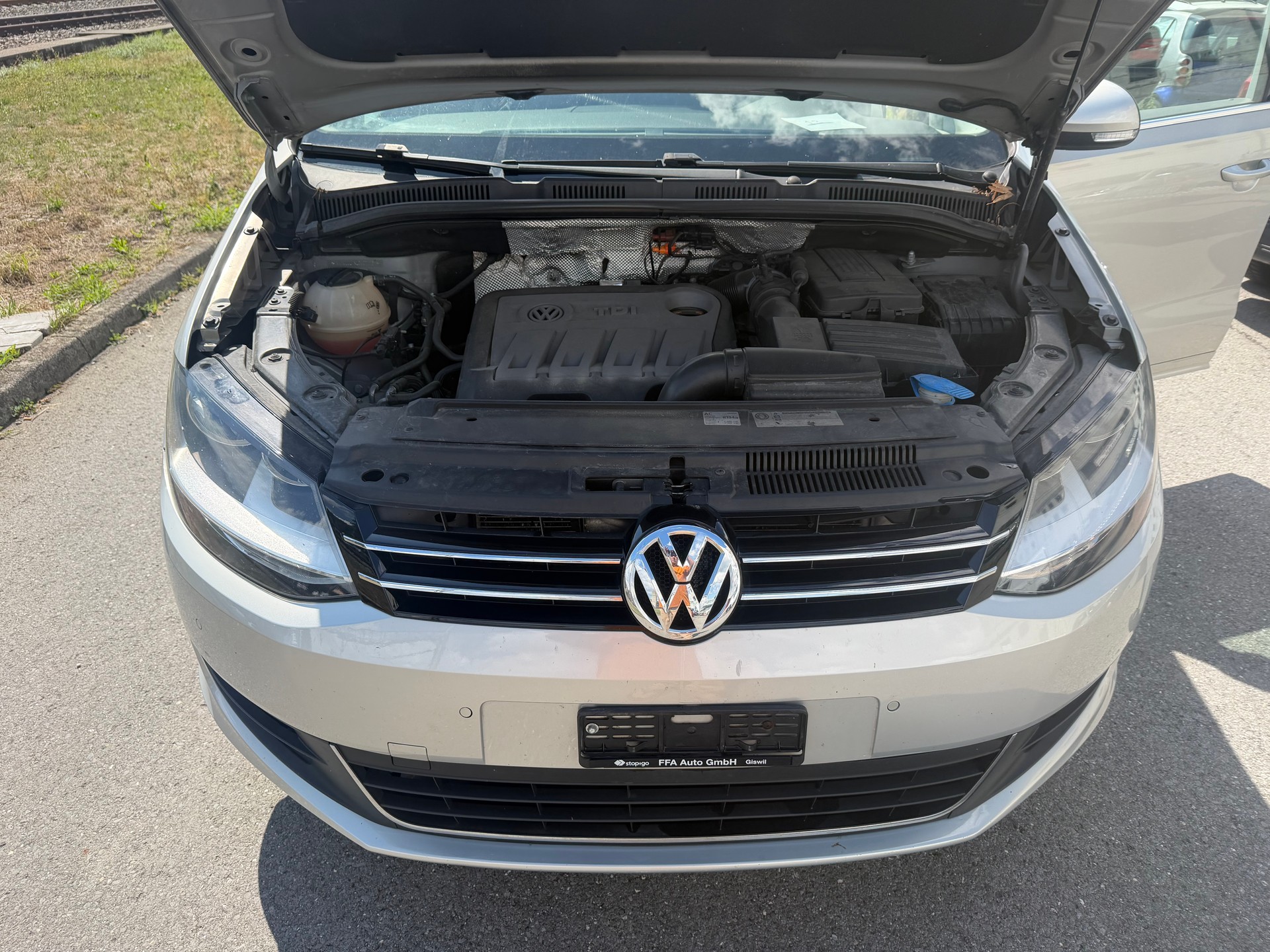 VW Sharan 2.0 TDI BMT Startline Comfortline DSG-image-11