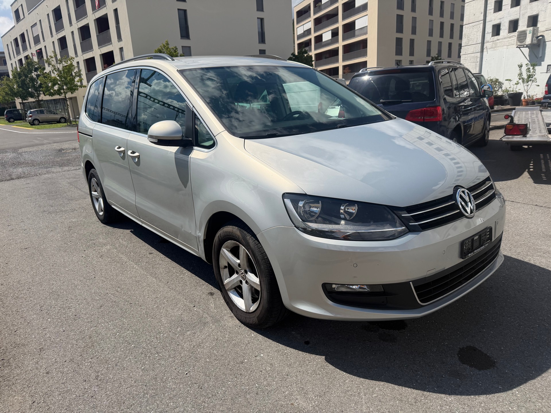 VW Sharan 2.0 TDI BMT Startline Comfortline DSG-image-4