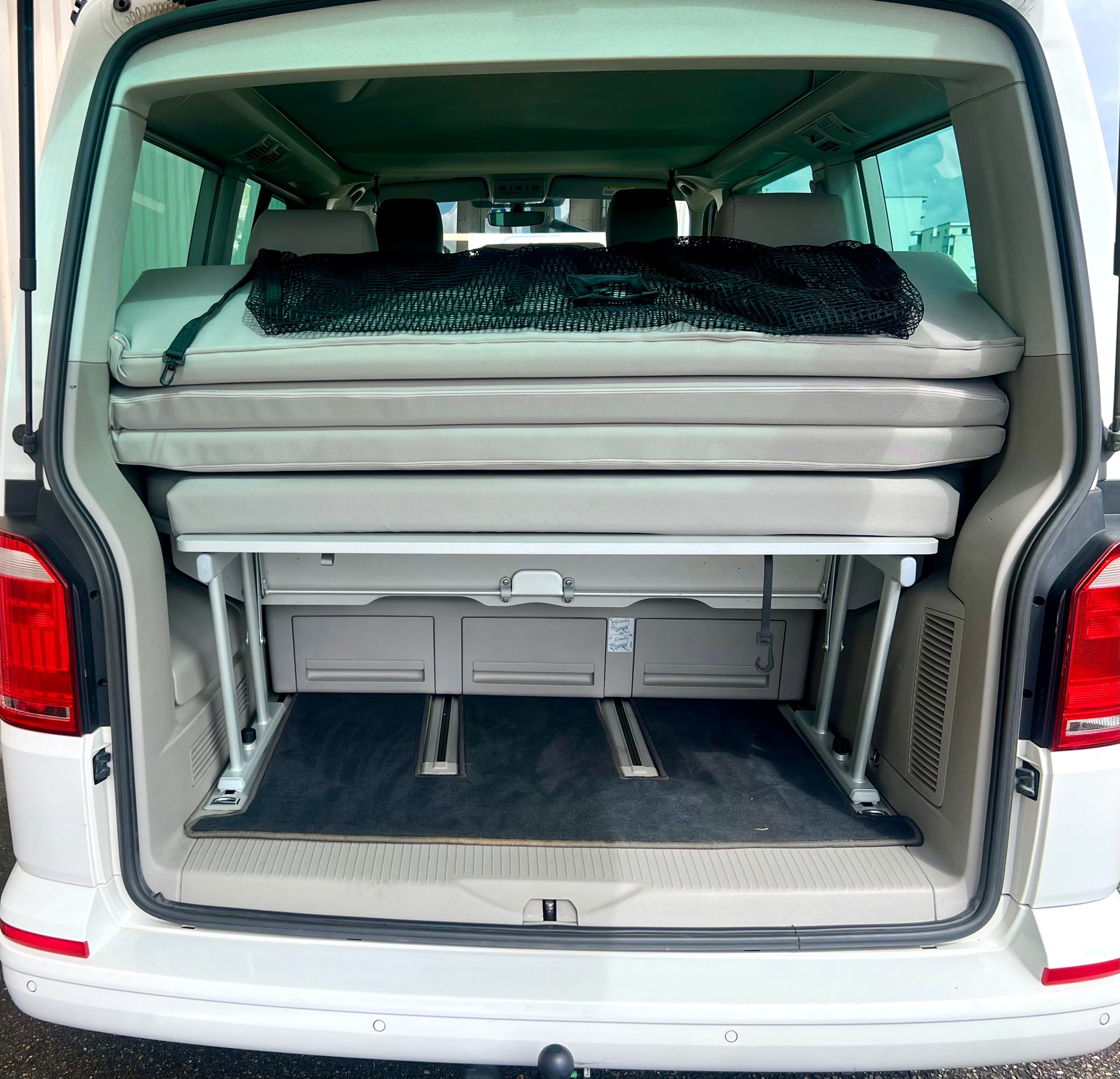 VW T6 California 2.0 TDI Beach DSG 150 PS by Nutzfahrzeugcenter Seetal-image-14