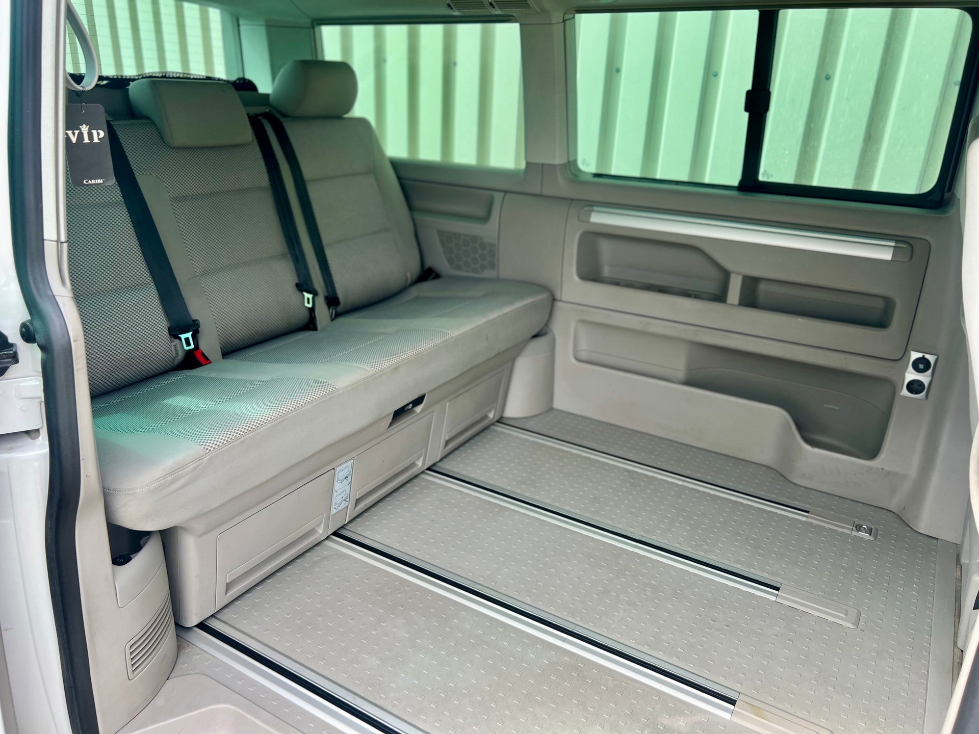 VW T6 California 2.0 TDI Beach DSG 150 PS by Nutzfahrzeugcenter Seetal-image-13