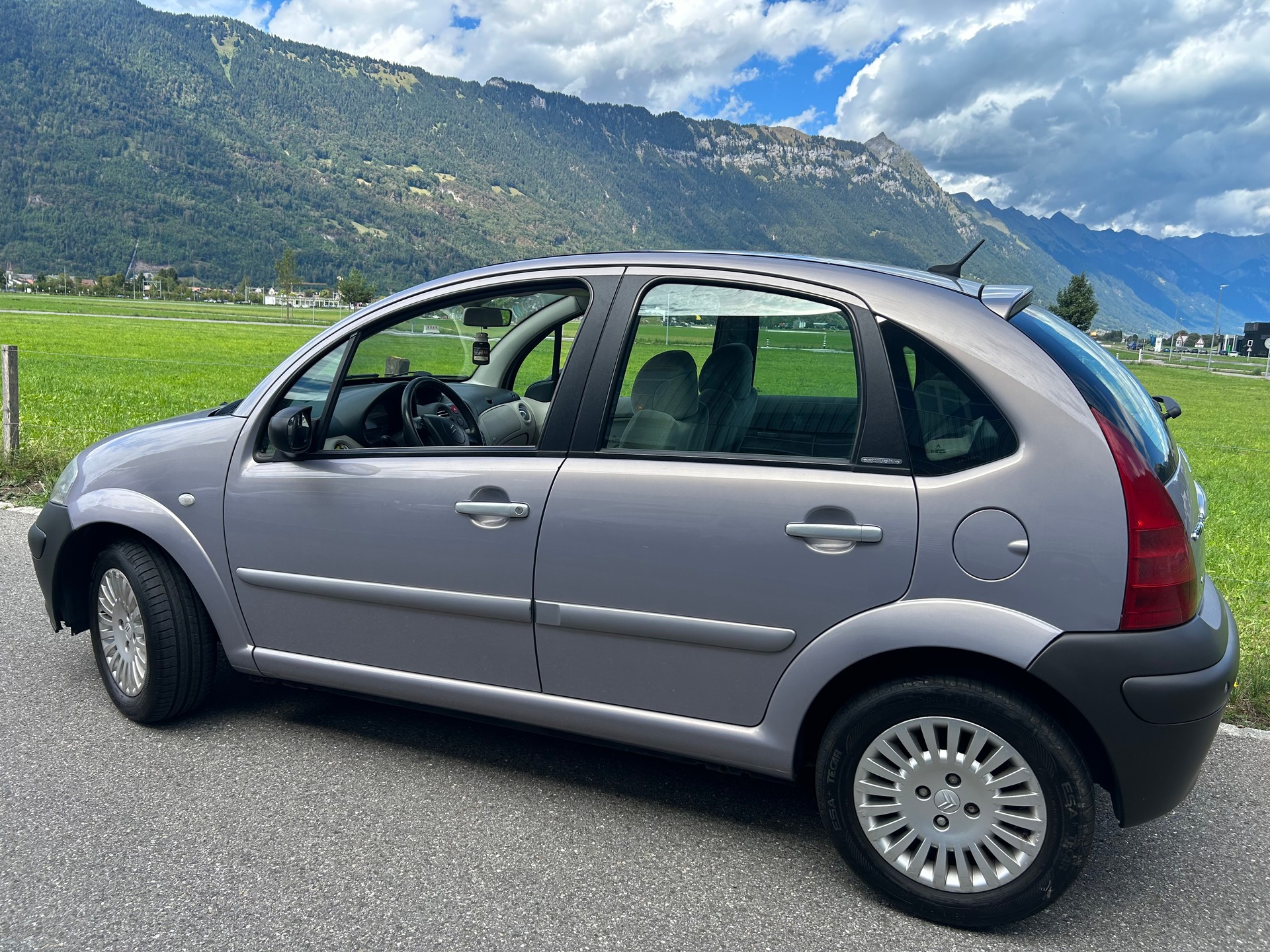 CITROEN C3 1.6i 16V Exclusive-image-3