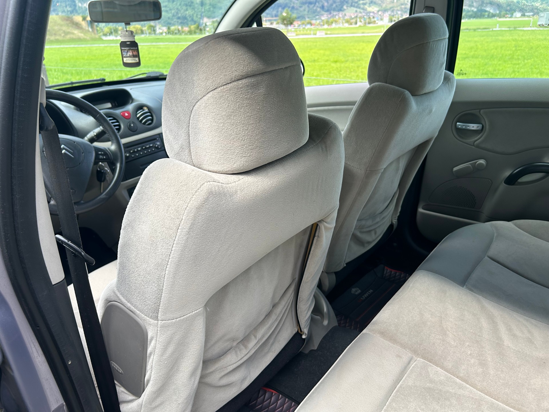 CITROEN C3 1.6i 16V Exclusive-image-8