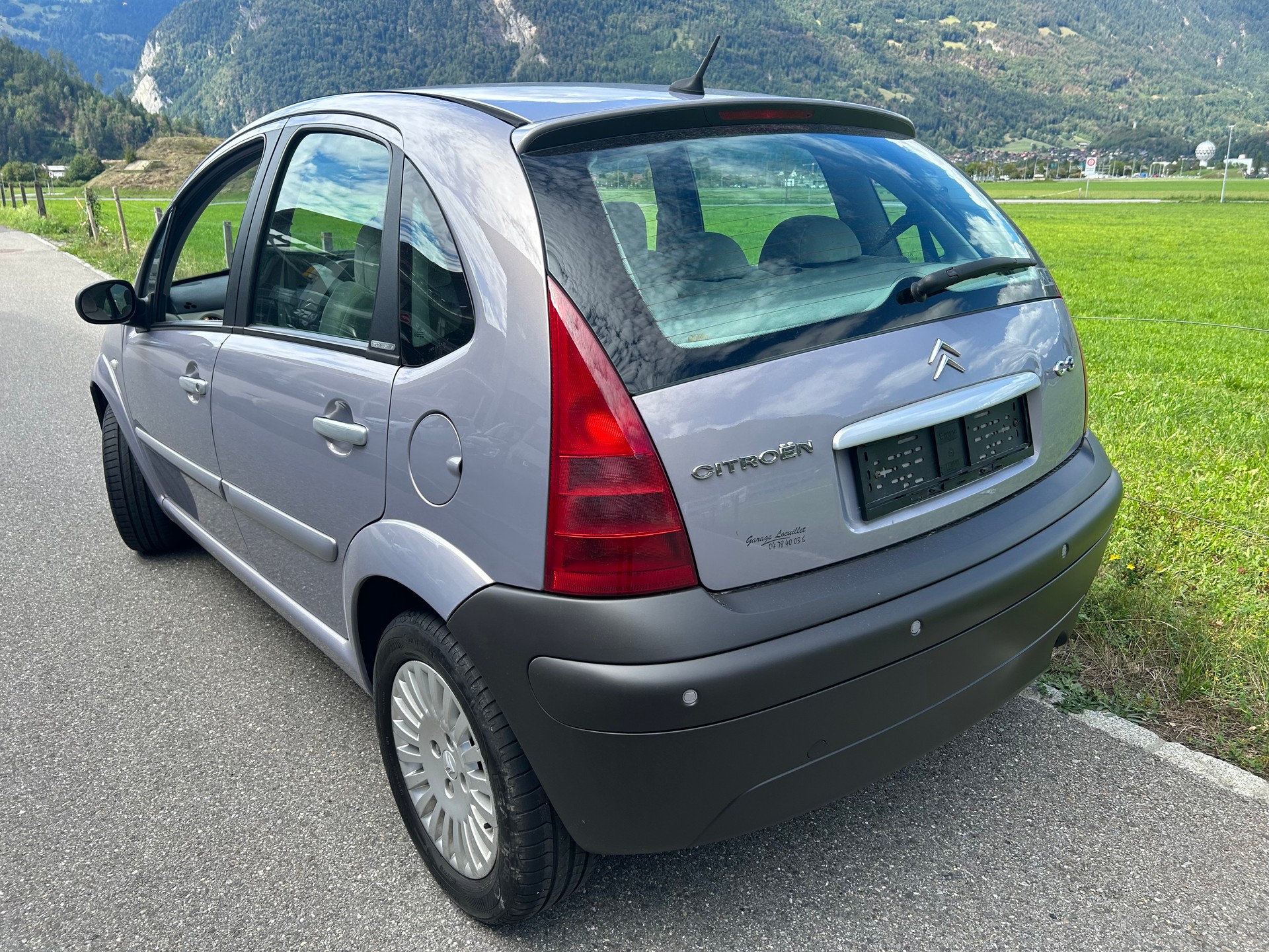 CITROEN C3 1.6i 16V Exclusive-image-4