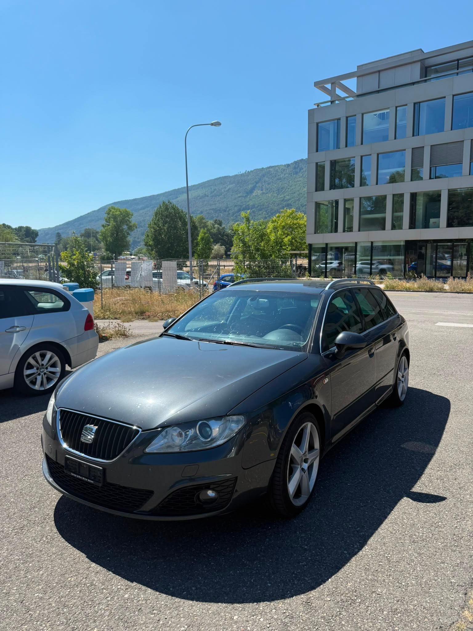 SEAT Exeo ST 2.0 TSI Style-image-1