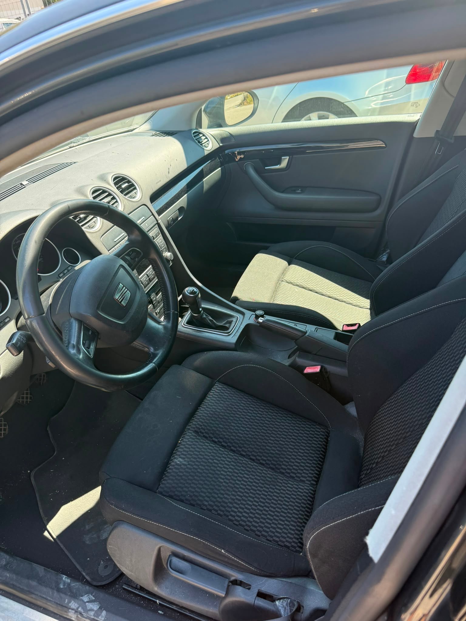SEAT Exeo ST 2.0 TSI Style-image-5