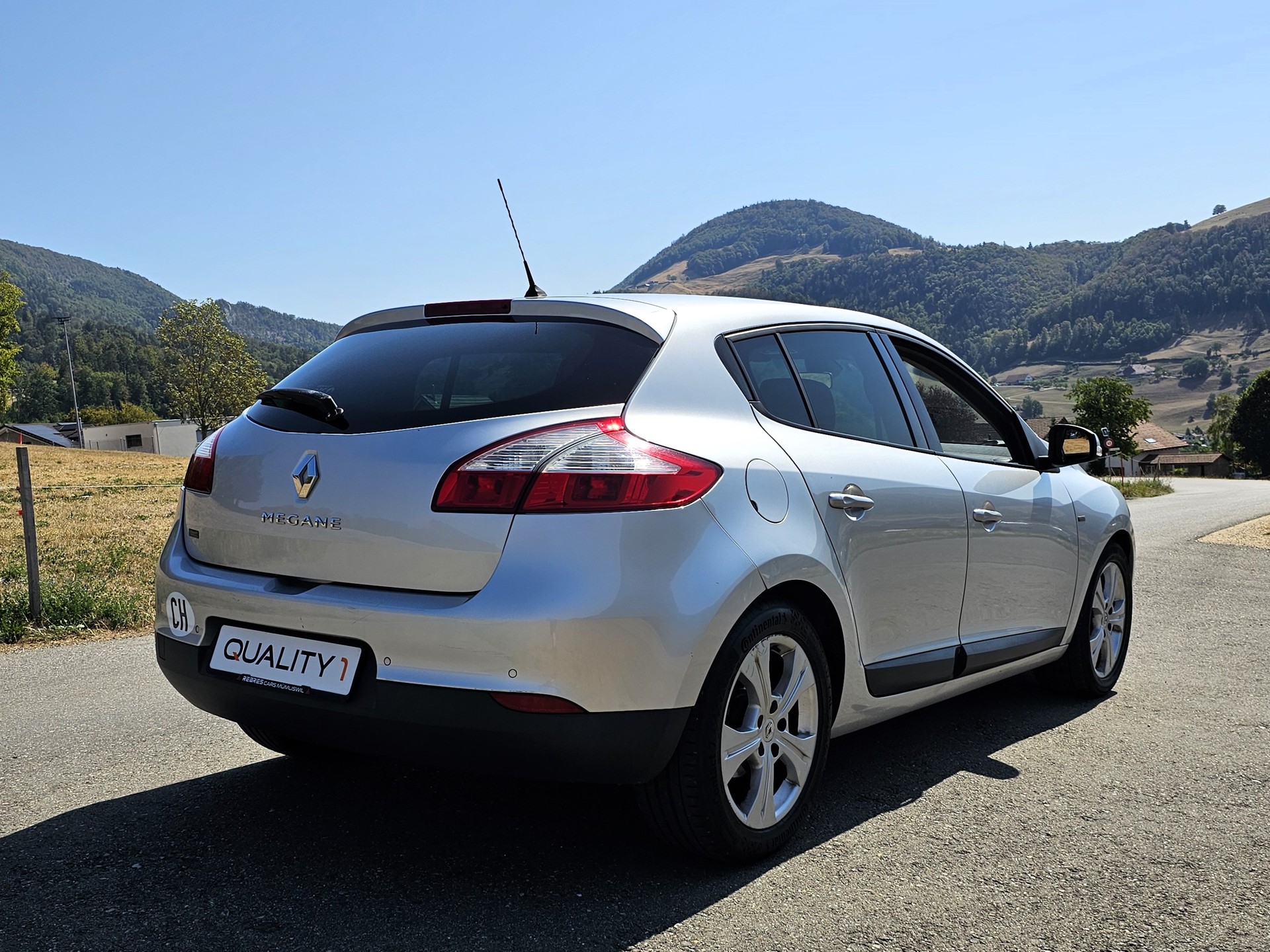 RENAULT Mégane 2.0 16V Turbo Dynamique-image-4