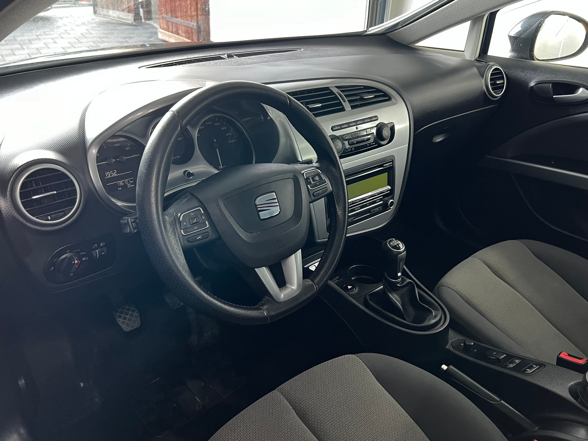 SEAT 1.4 TSI Sport-image-2