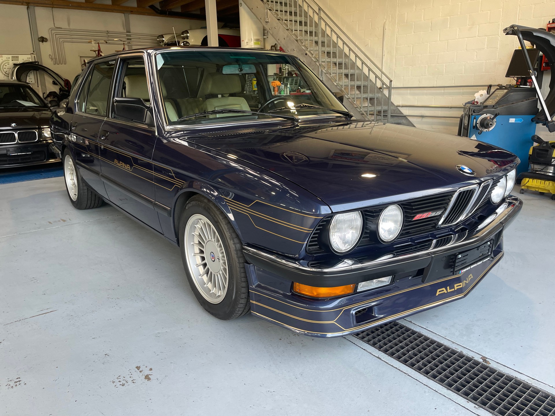 BMW-ALPINA B10-image-0