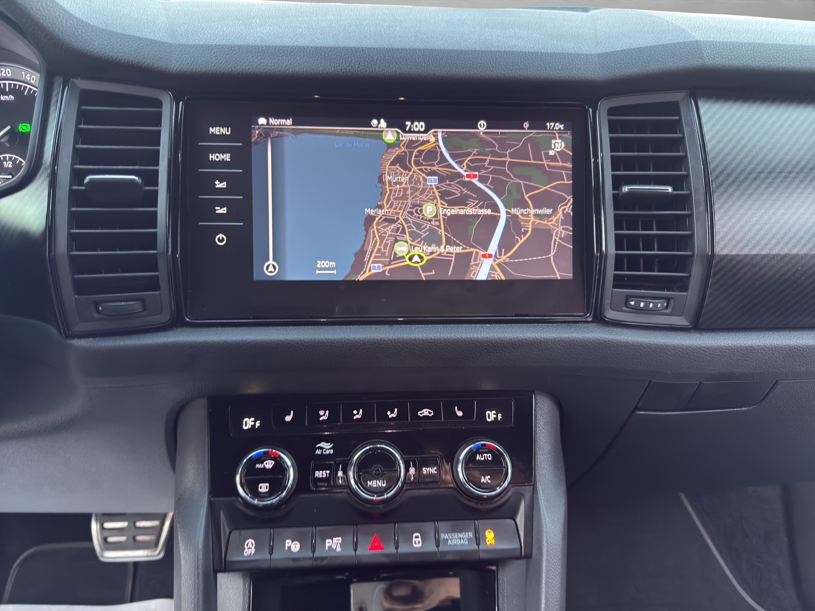 SKODA Kodiaq 2.0 TDI SCR SportLine 4x4 DSG-image-14