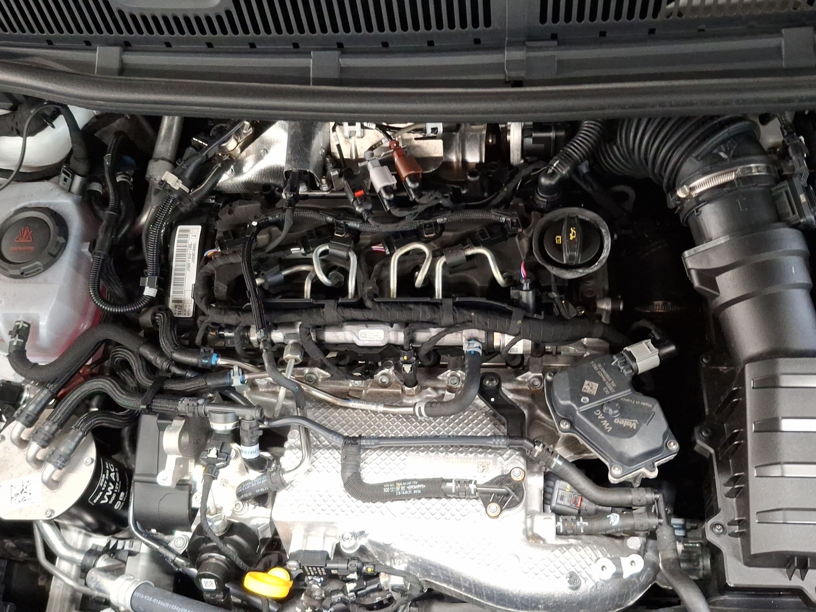 VW Caddy Cargo 2.0TDI Maxi-image-15