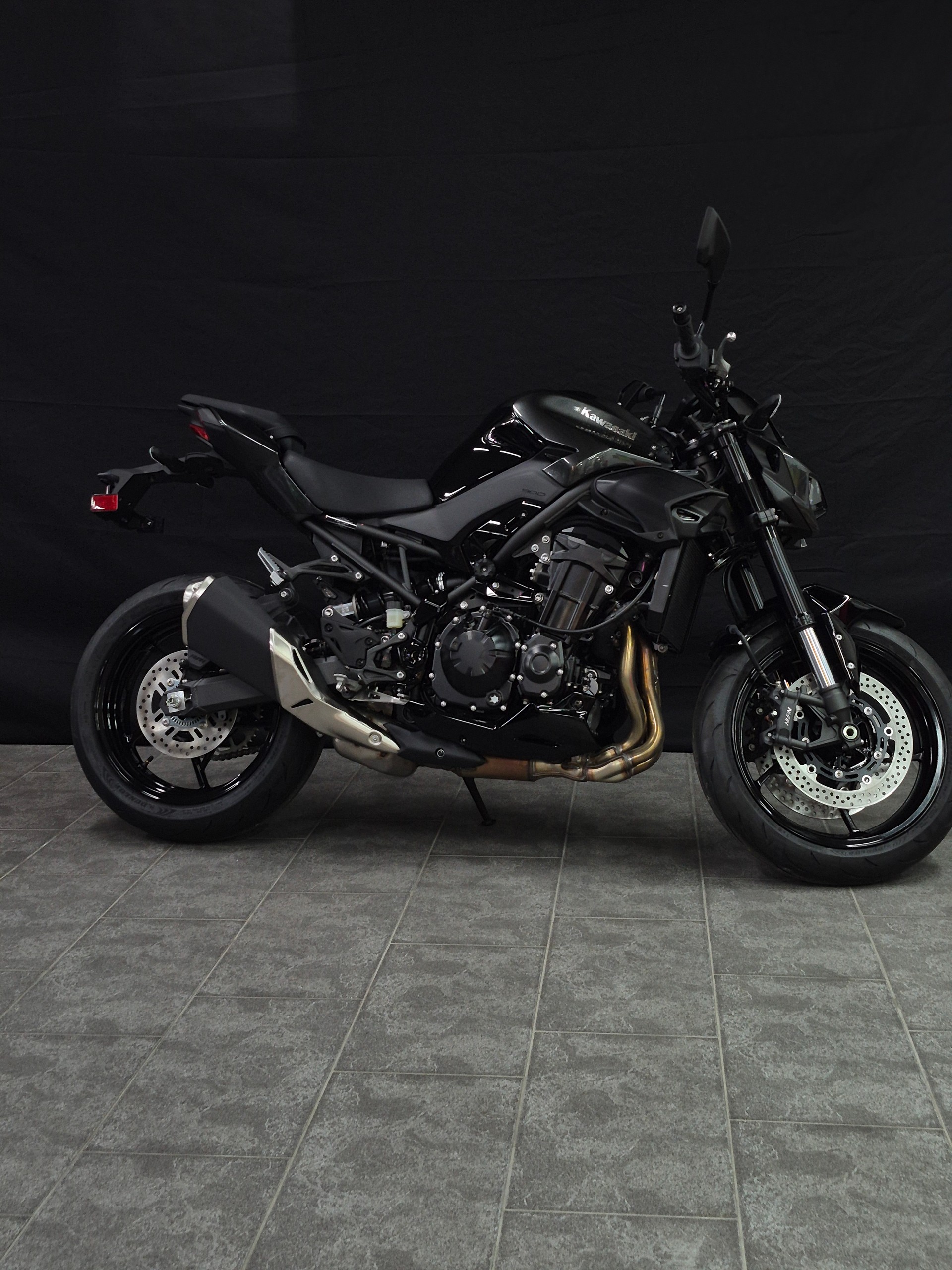 KAWASAKI Z 900 (35kW)-image-15