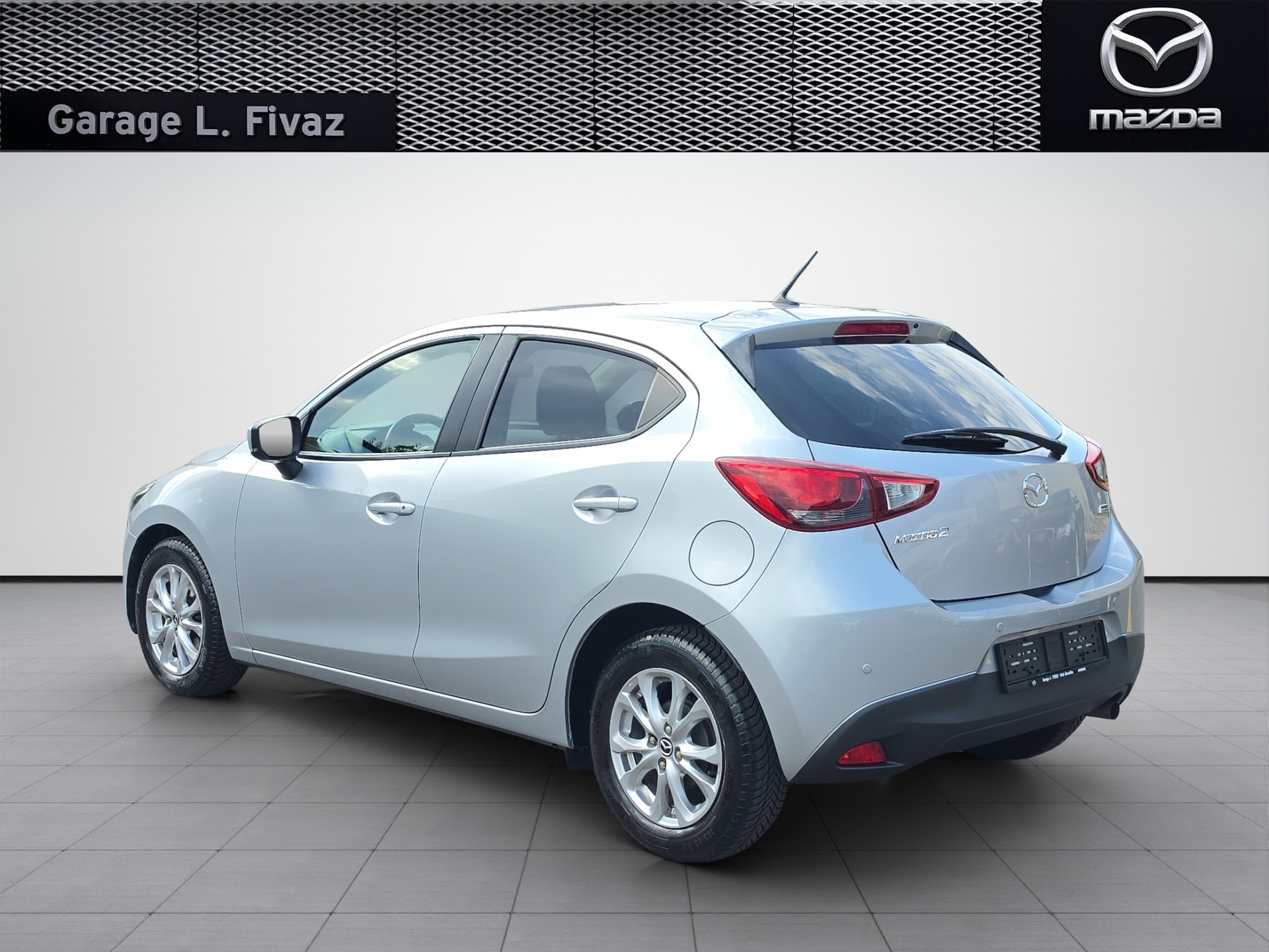 MAZDA 2 SKYACTIV-G 90 Ambition Plus Automat-image-2