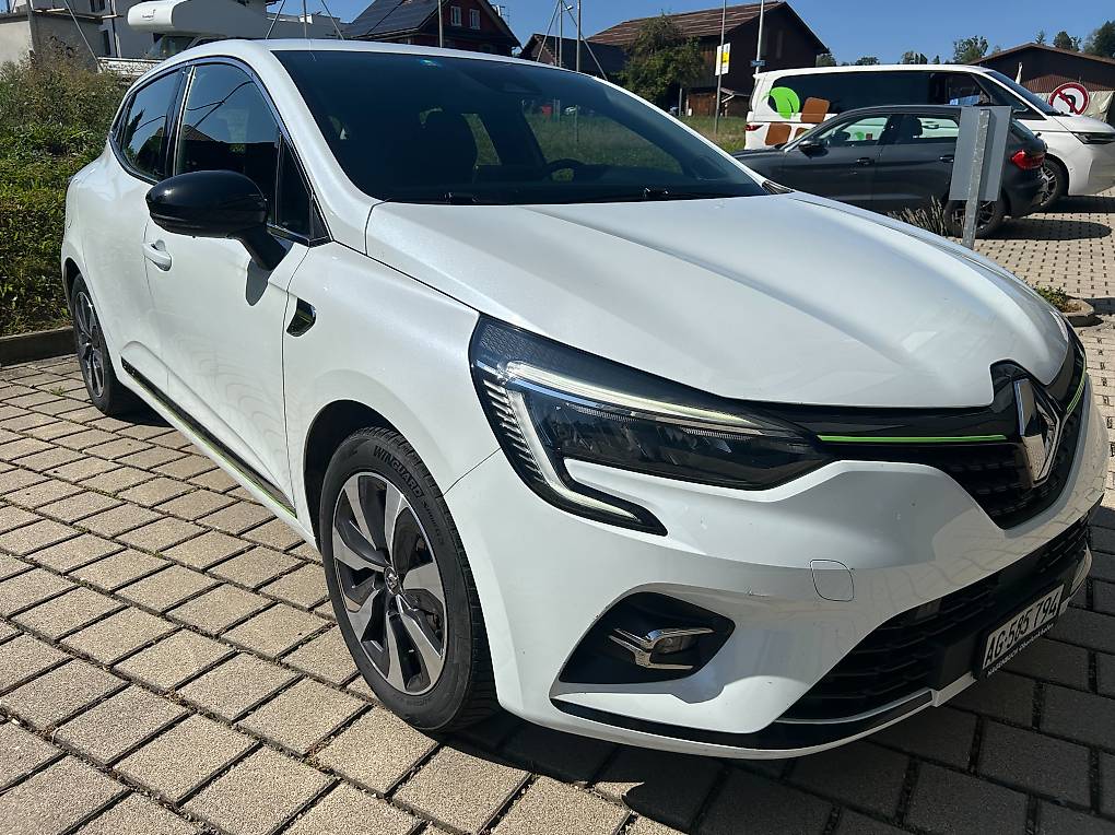 RENAULT CLIO-image-3