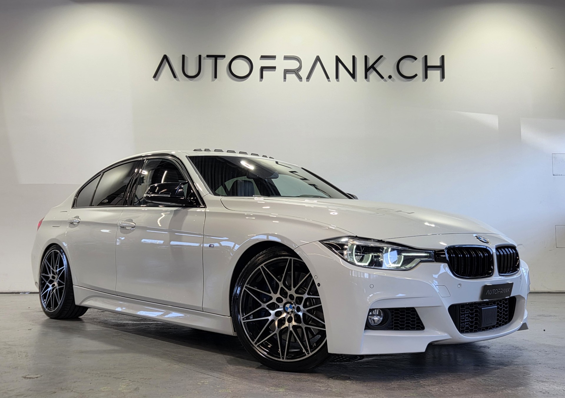 BMW 335d xDrive-image-1
