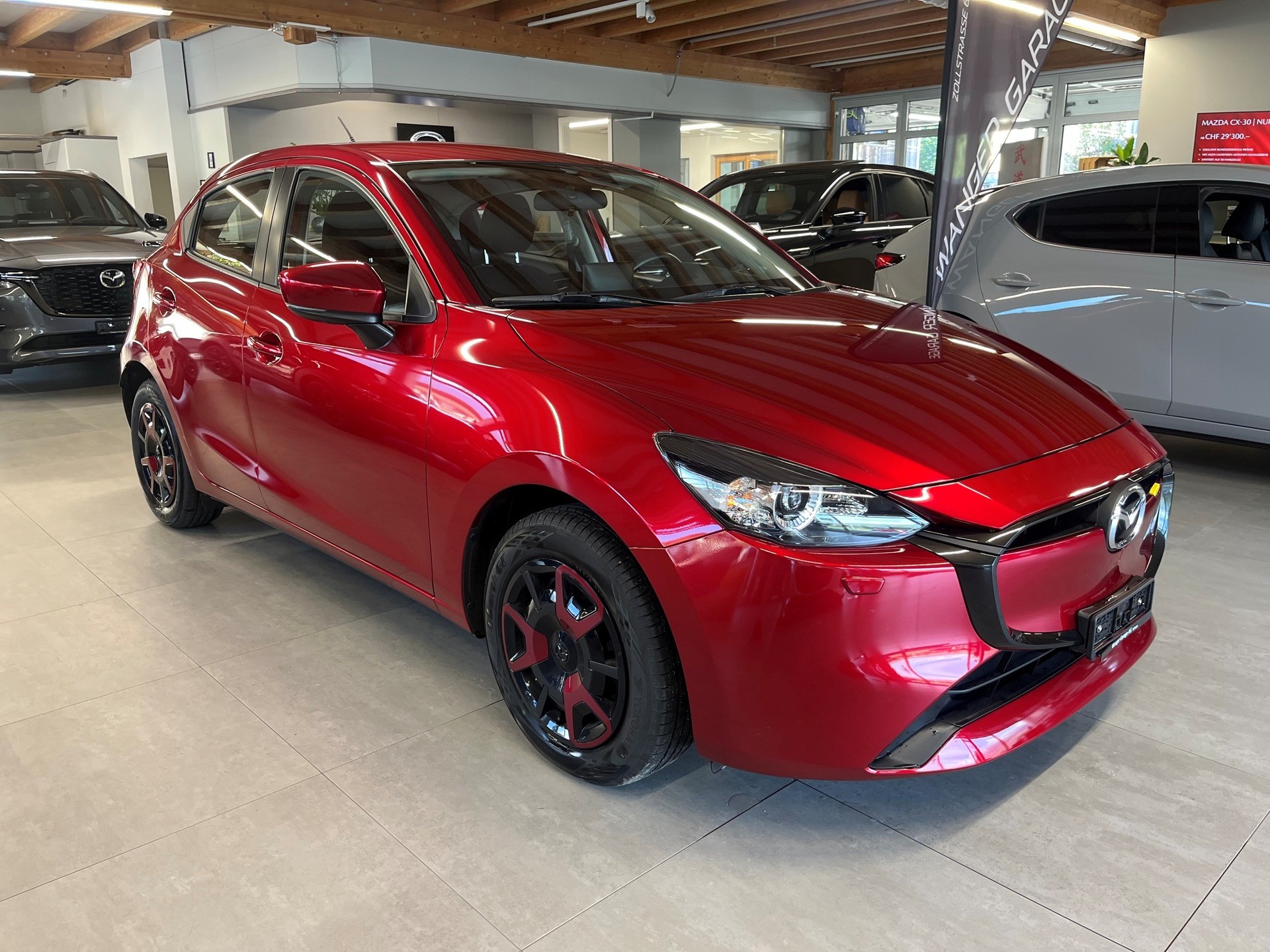 MAZDA 2 SKYACTIV-G 90 Center-Line Automat-image-0