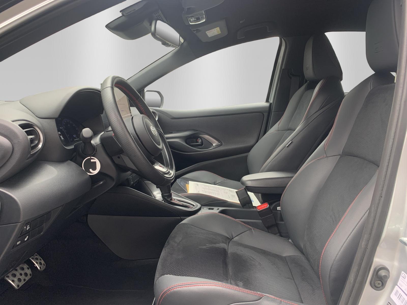 TOYOTA Yaris 1.5 VVT-i HSD GR Sport-image-9