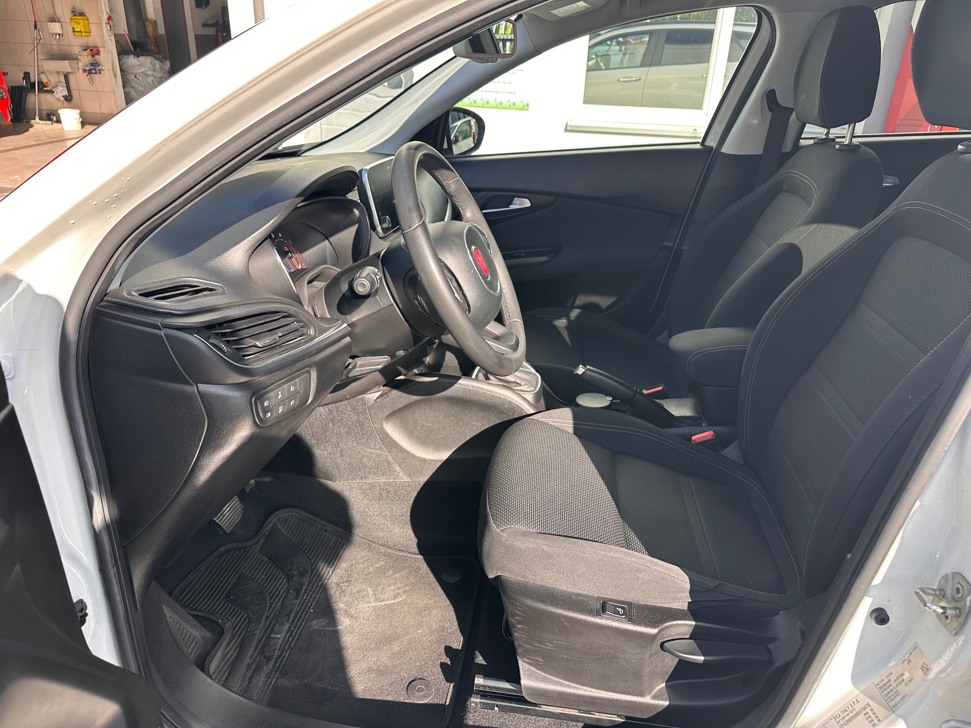 FIAT Tipo 1.6MJ Station Wagon Business DCT-image-10