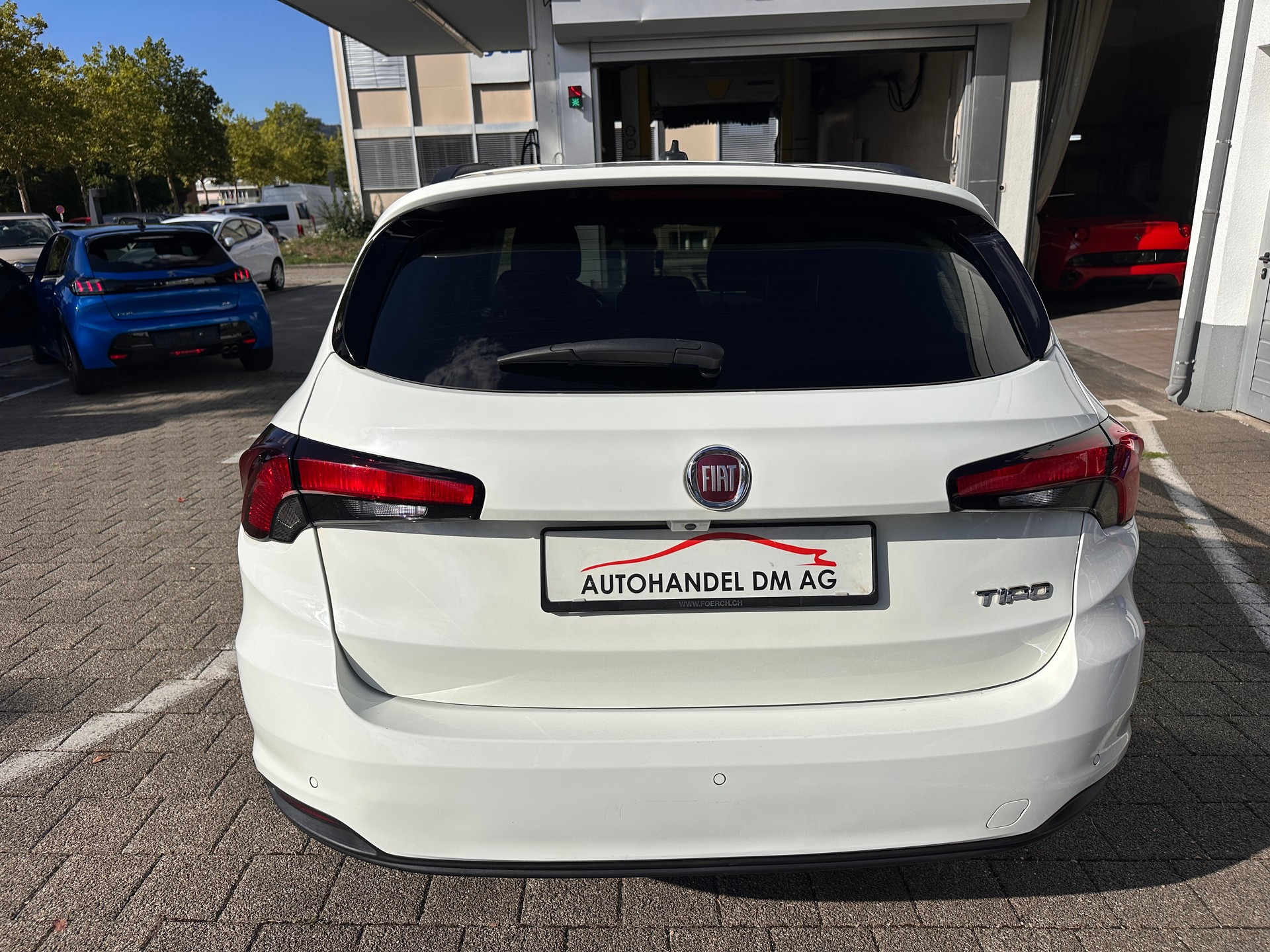 FIAT Tipo 1.6MJ Station Wagon Business DCT-image-4