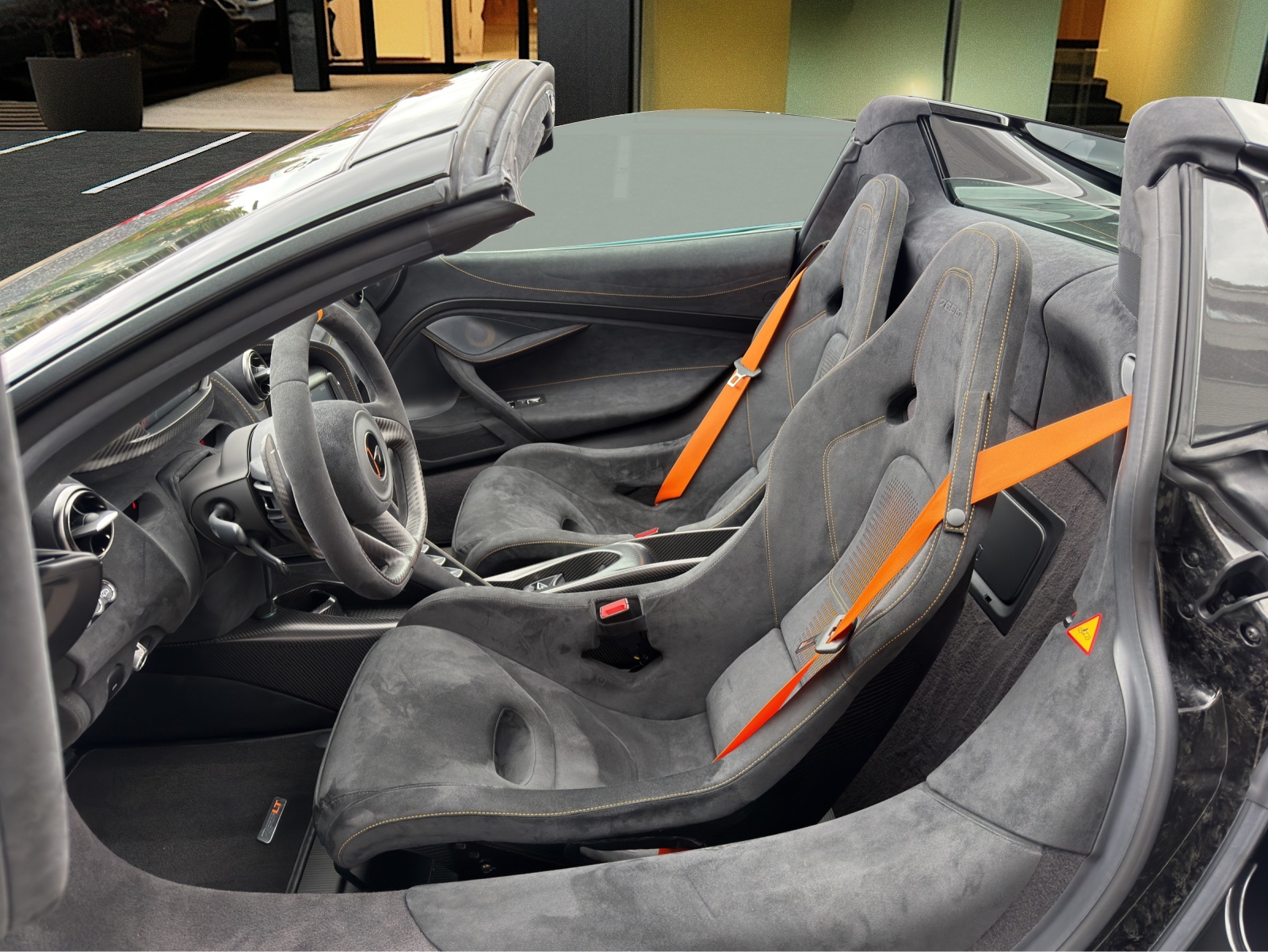 McLAREN 765 LT Spider 4.0 V8 SSG / 1 of 765-image-10