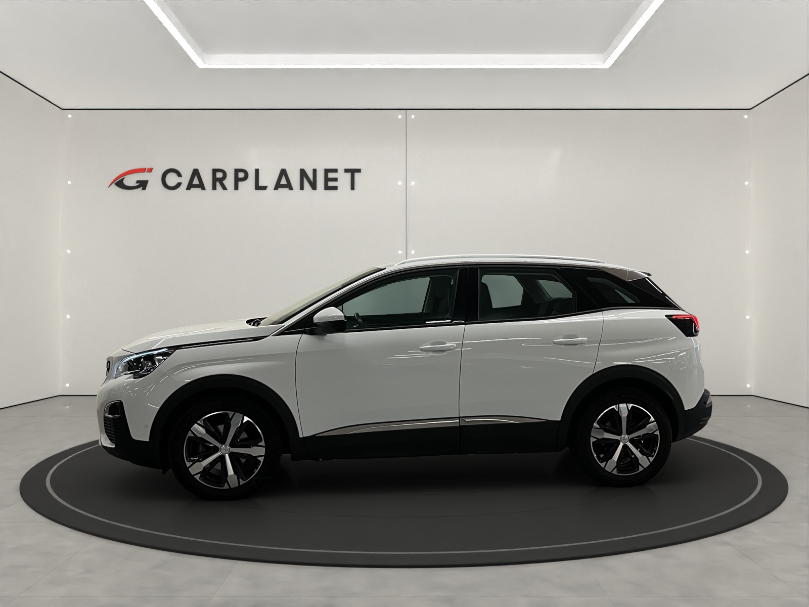 PEUGEOT 3008 1.5 BlueHDi Allure-image-2