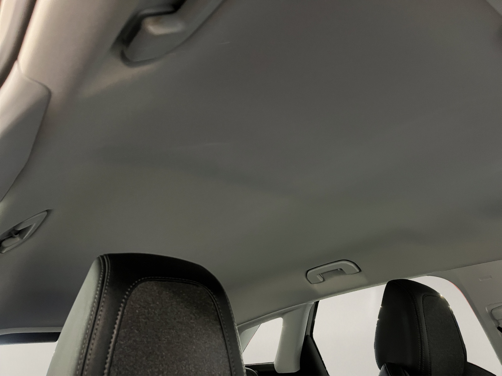 PEUGEOT 3008 1.5 BlueHDi Allure-image-15
