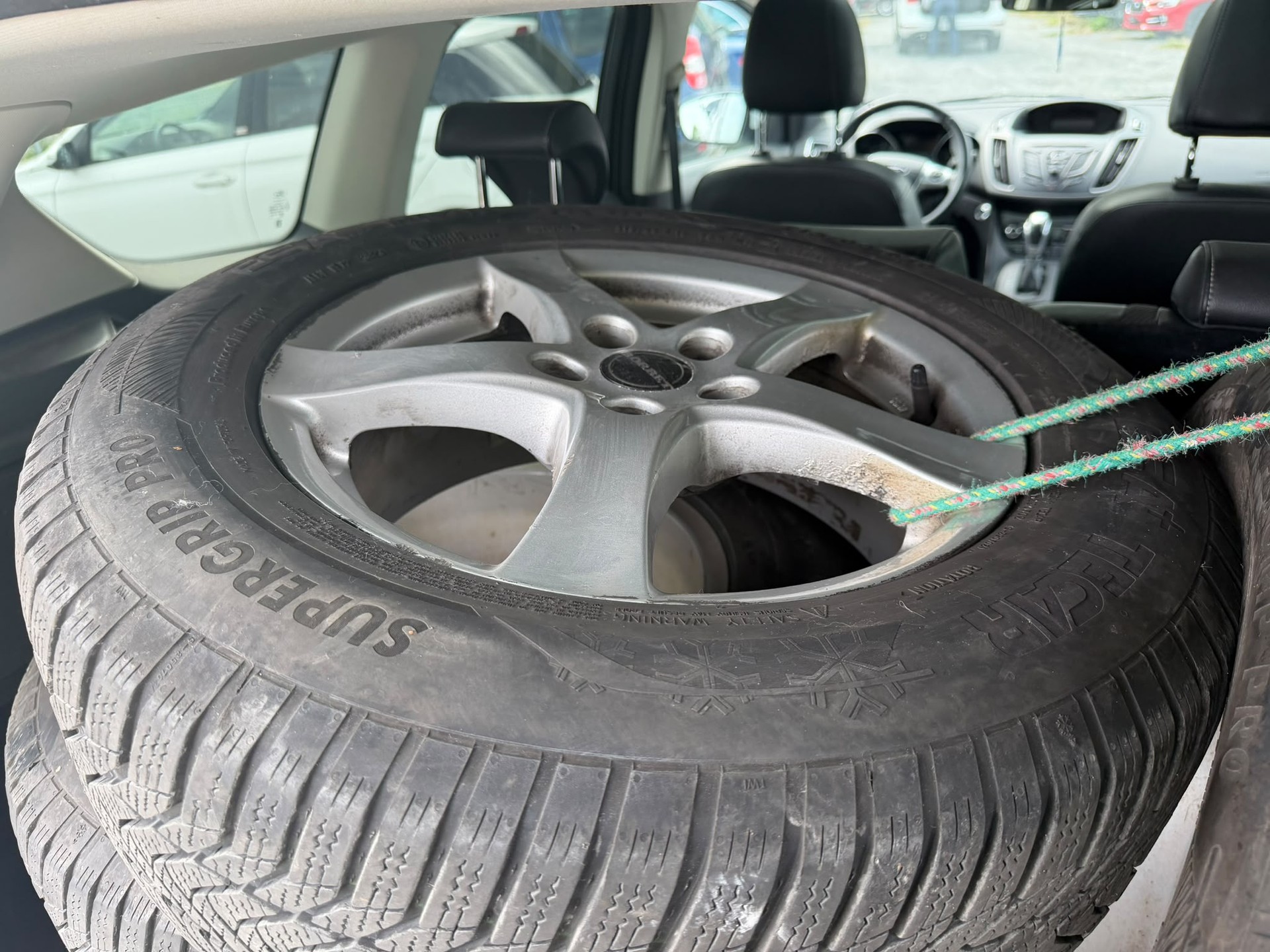 FORD Kuga 2.0 TDCi Titanium S 4WD PowerShift-image-5