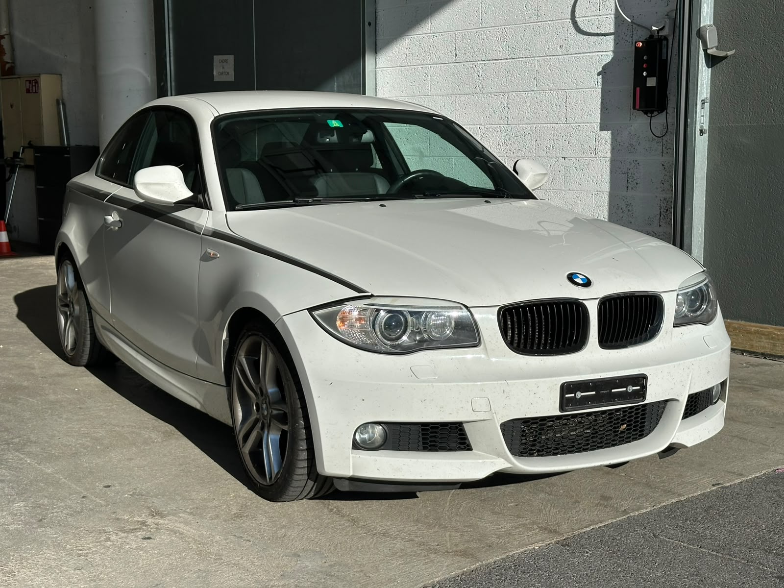 BMW 125i Coupé-image-1
