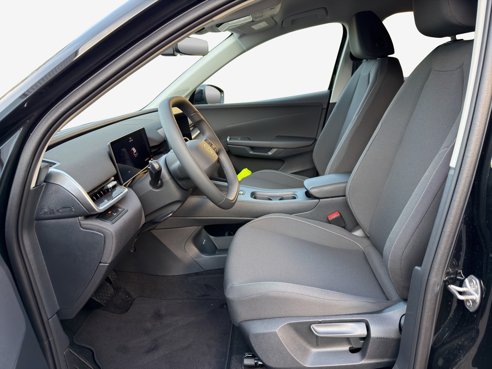 VW ID.Polo 52 kWh Life Edition One-image-7
