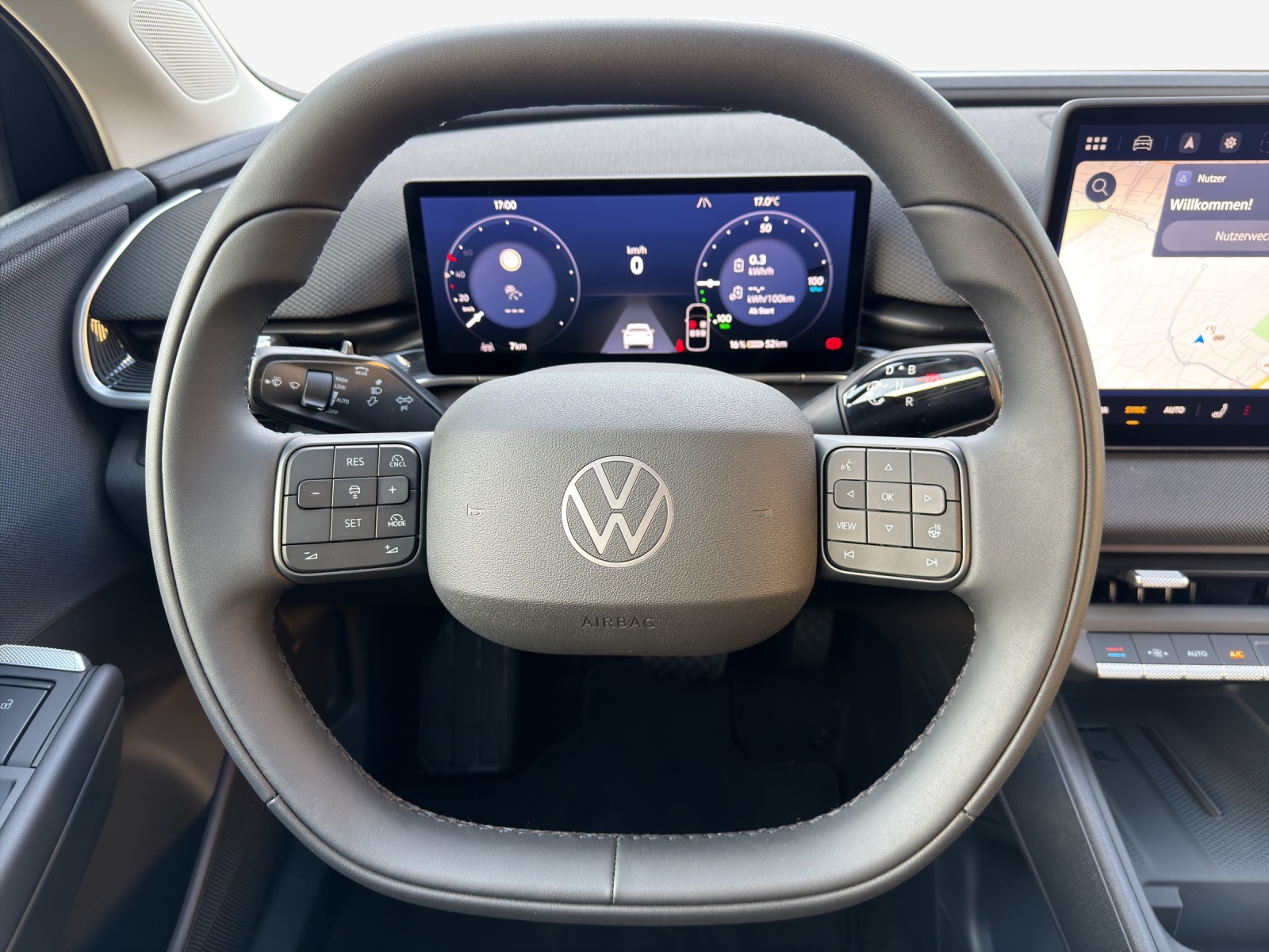 VW ID.Polo 52 kWh Life Edition One-image-9