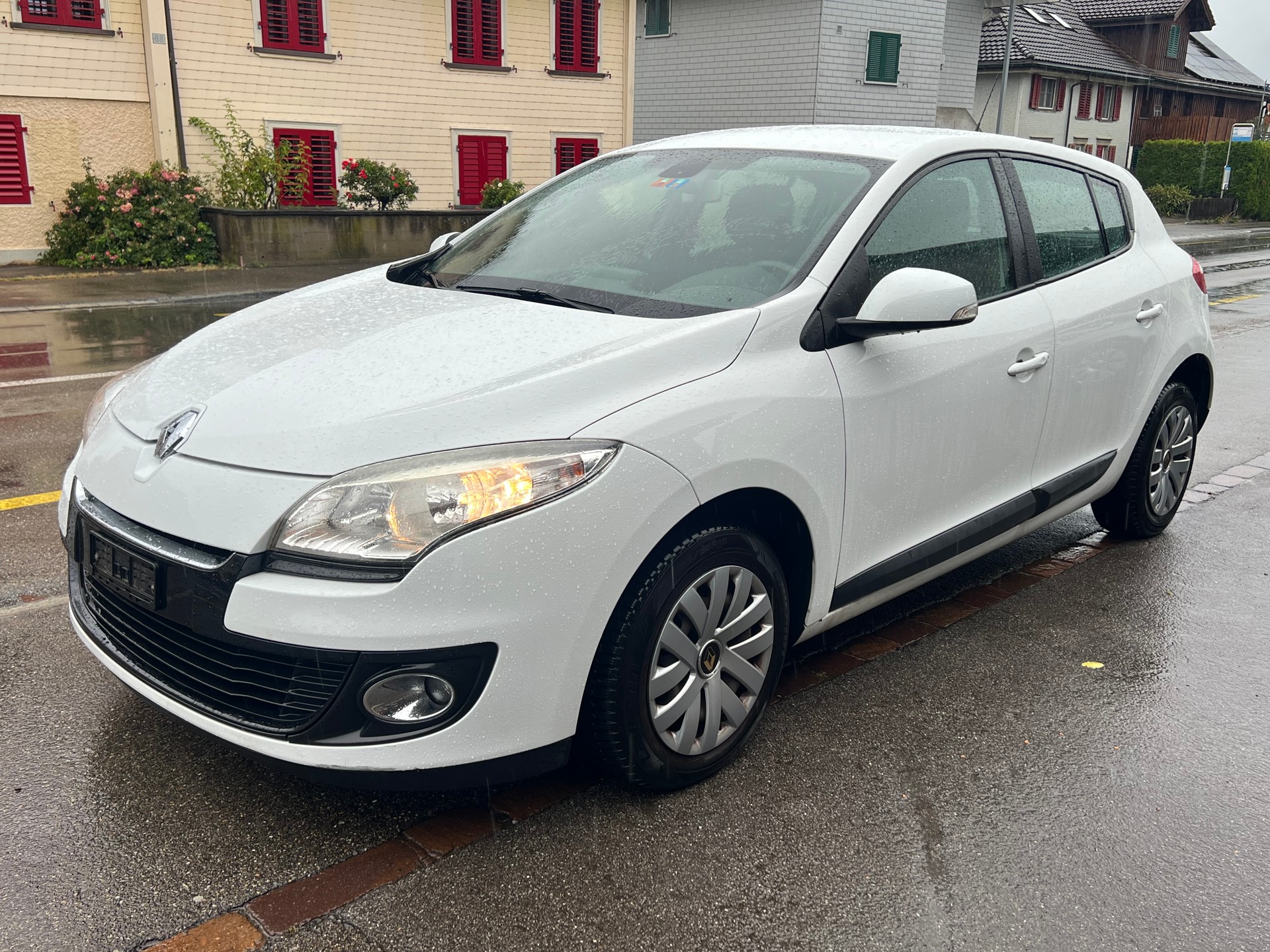 RENAULT Mégane 1.5 dCi Expression EDC-image-0