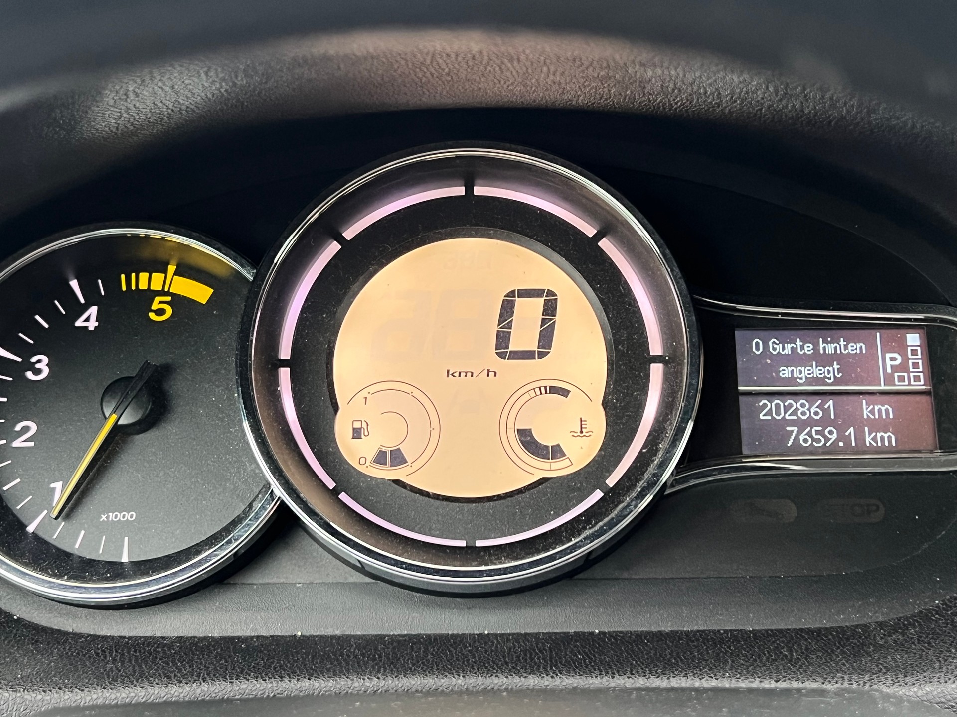 RENAULT Mégane 1.5 dCi Expression EDC-image-6