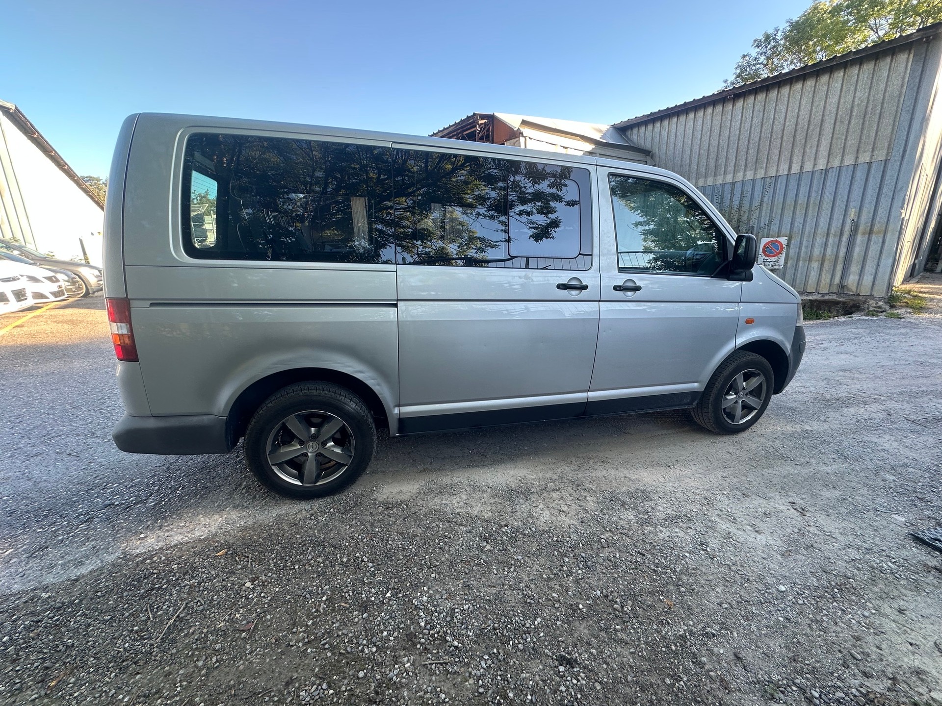 VW T5 Caravelle Trend 1.9 TDI PD-image-6