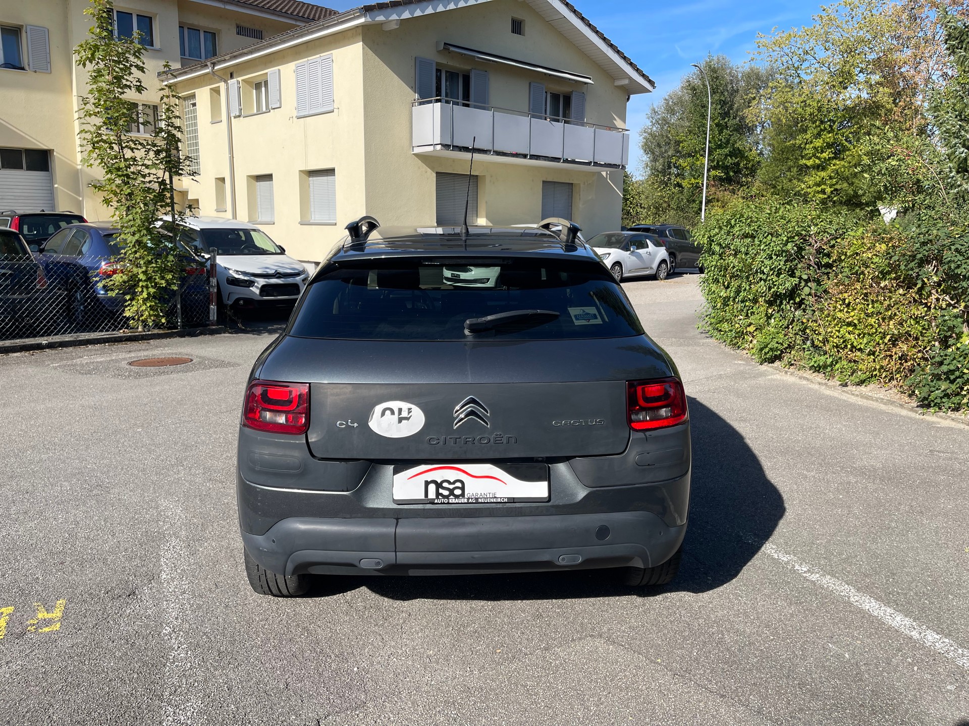 CITROEN C4 Cactus 1.6 BlueHDi Shine Edition ETG6-image-3