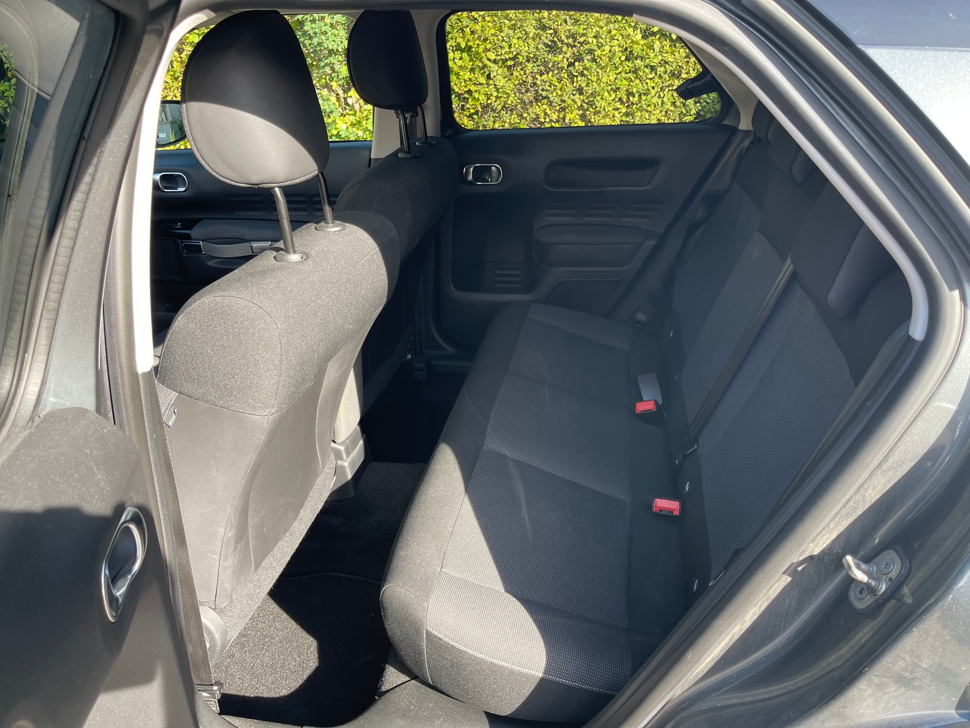 CITROEN C4 Cactus 1.6 BlueHDi Shine Edition ETG6-image-10