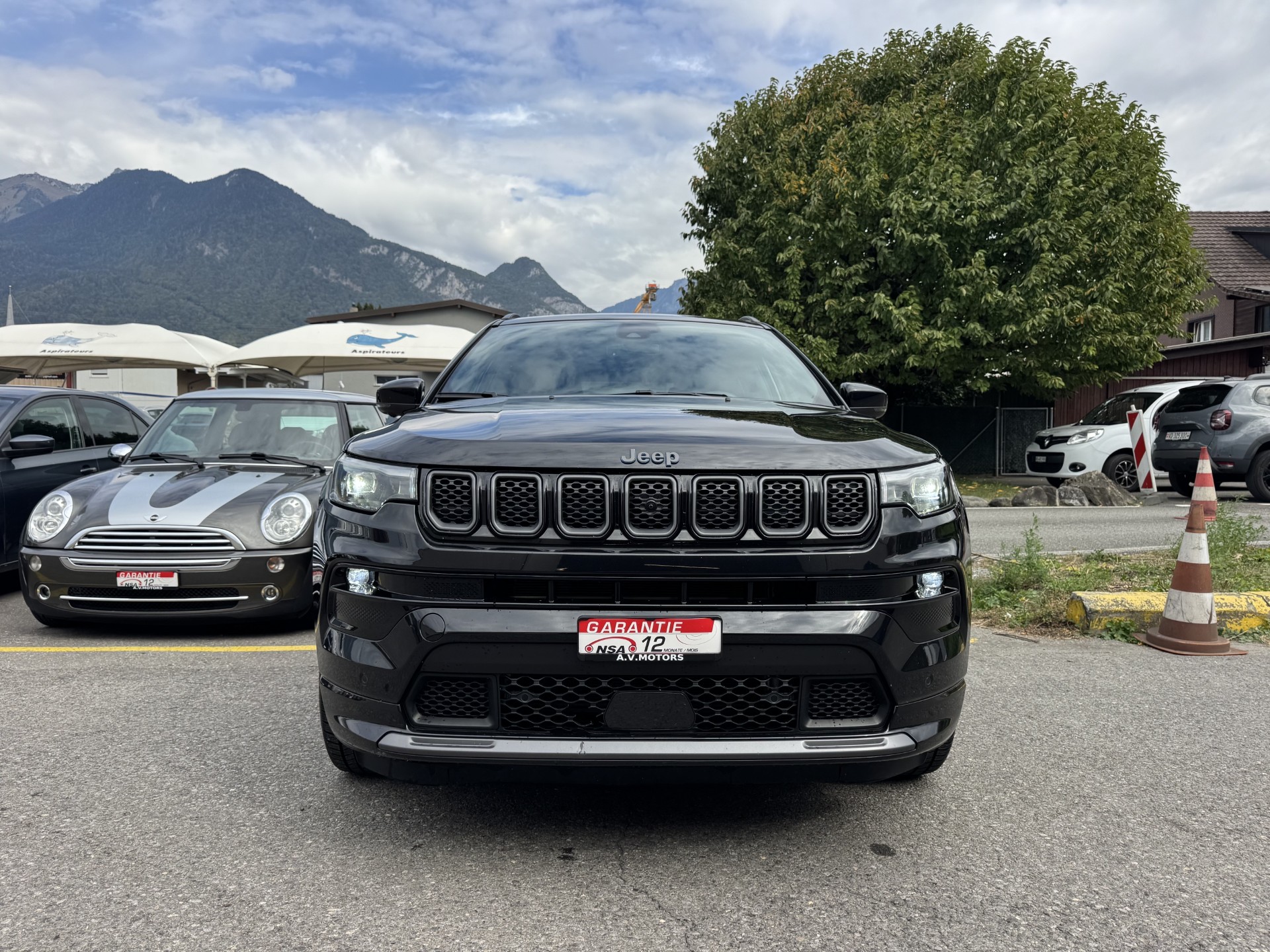 JEEP Compass 1.3 T PHEV S AWD-image-2