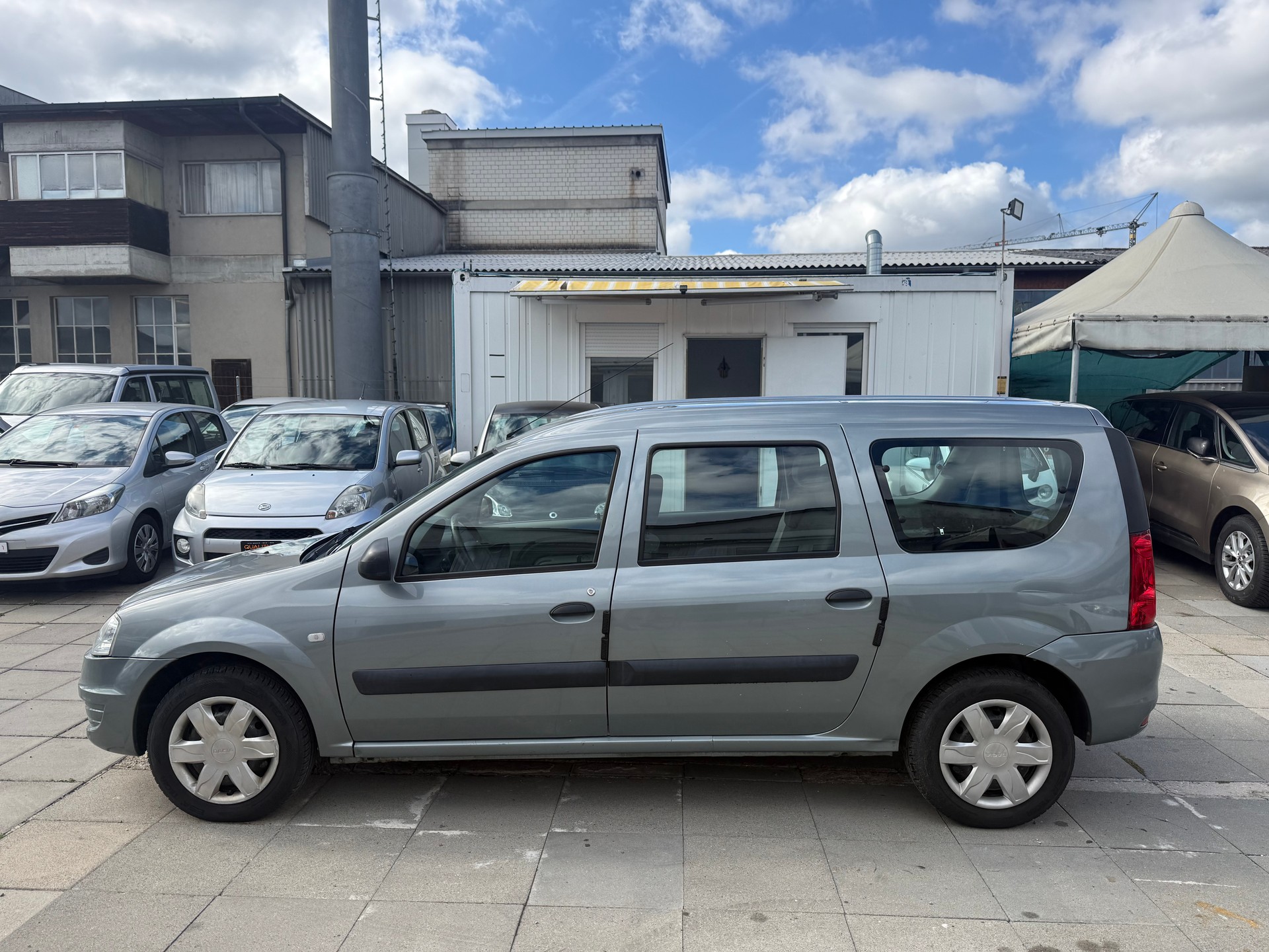 DACIA Logan 1.6 Ambiance-image-6
