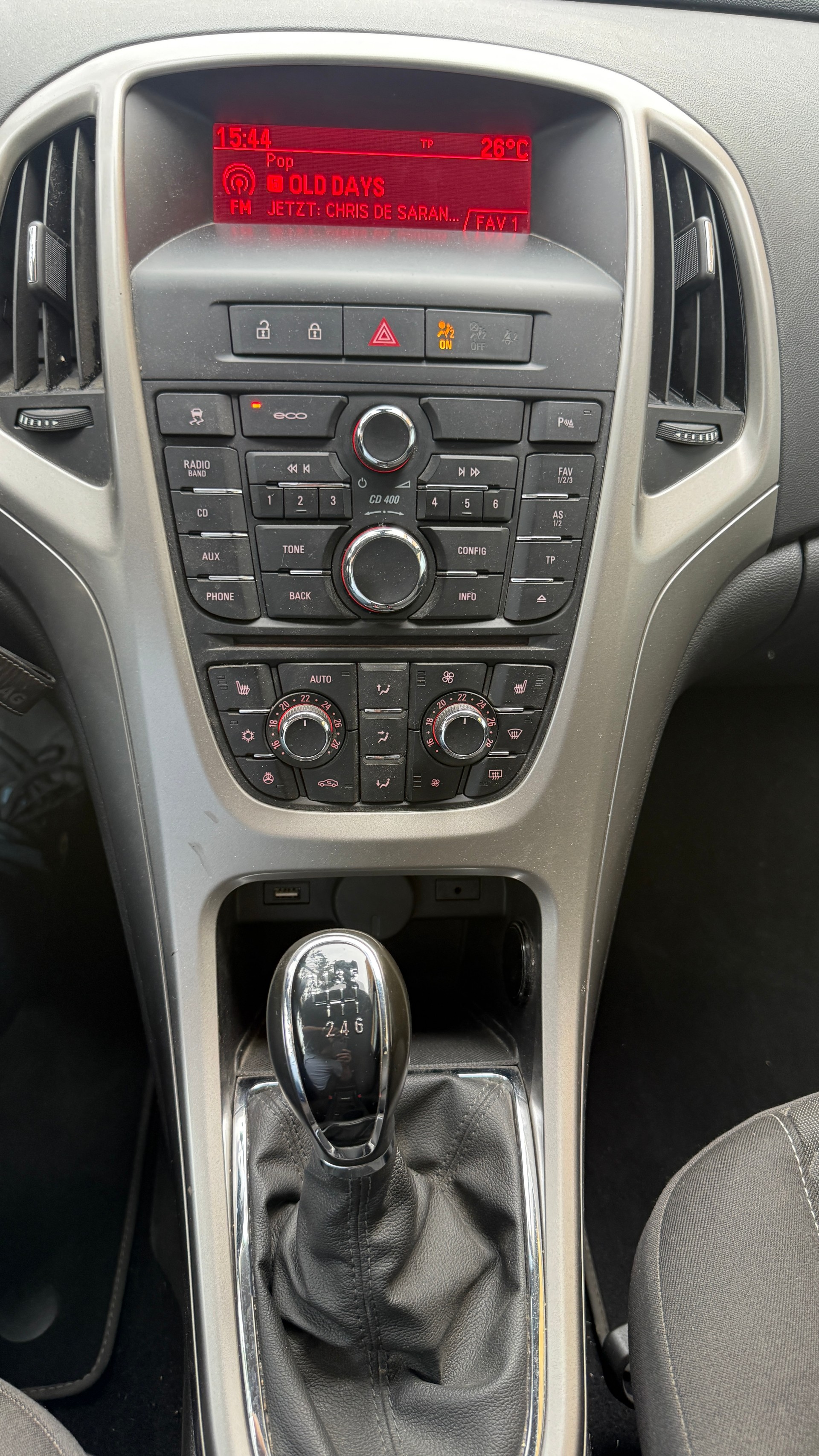 OPEL Astra SportsTourer 1.4i 16V Turbo Hagelschaden, 8 fach berädert-image-25