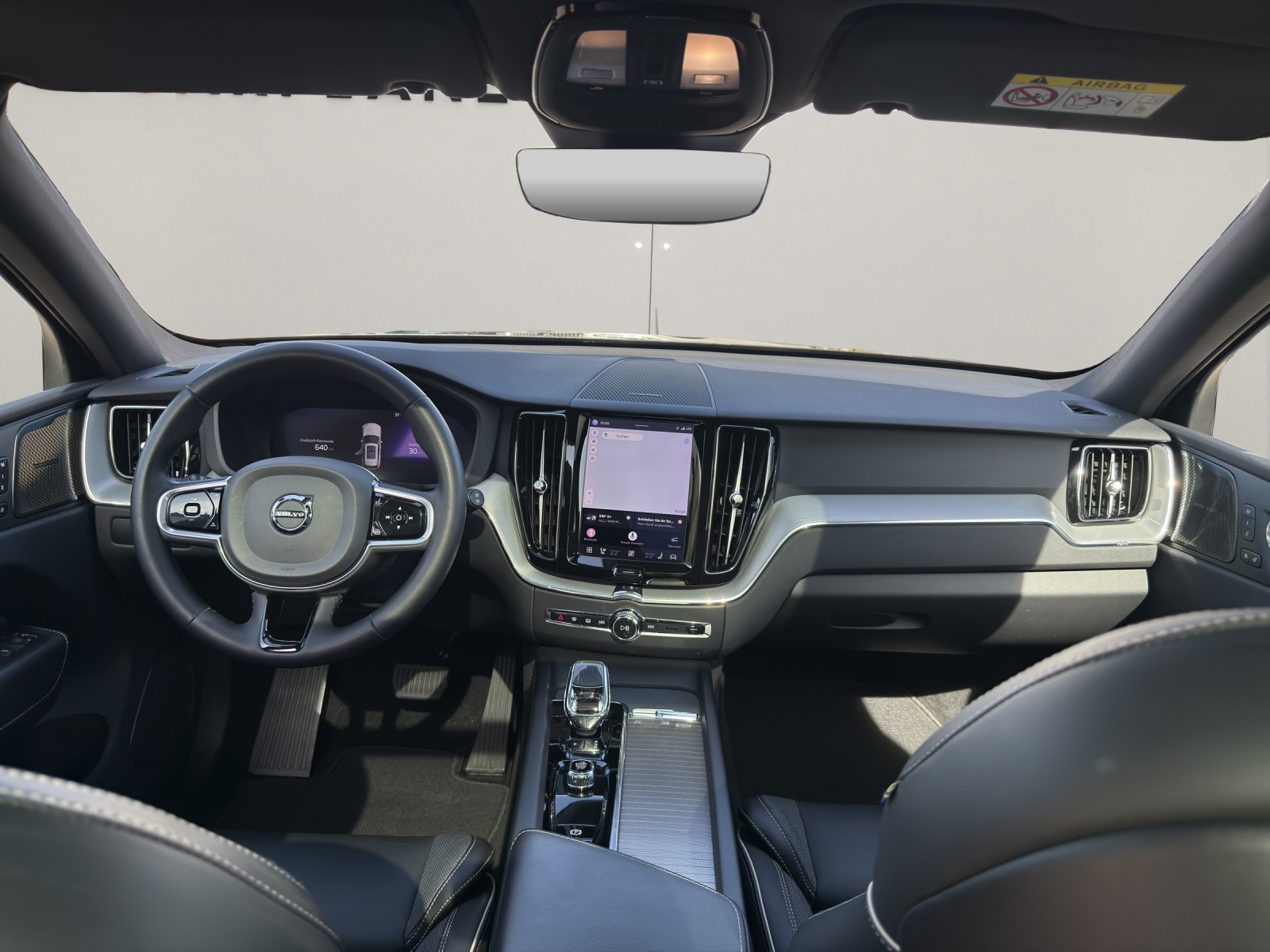 VOLVO XC60 2.0 T6 TE R-Design eAWD-image-8
