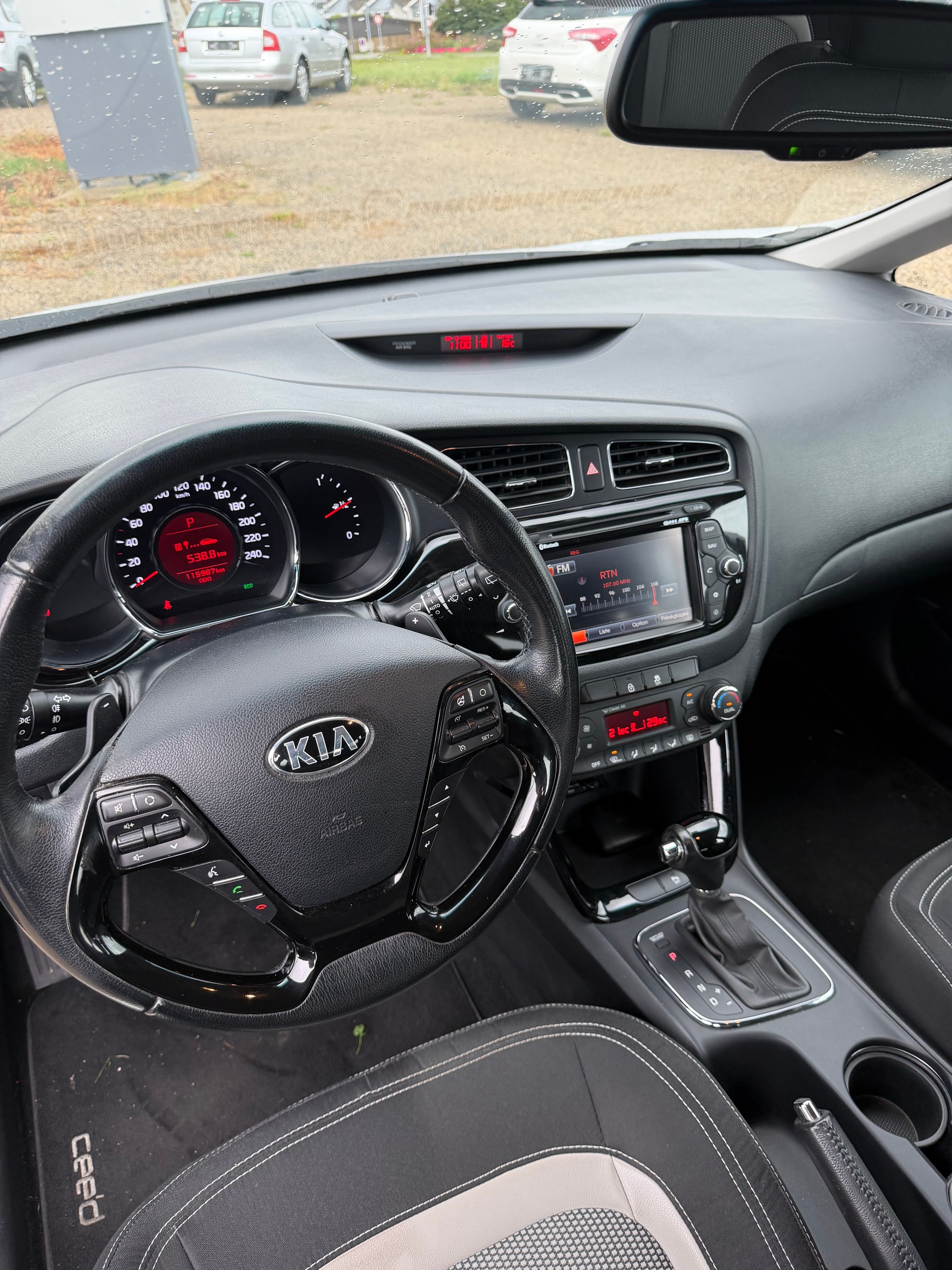 KIA Cee'd Sportswagon 1.6 CRDi Style Automat-image-6