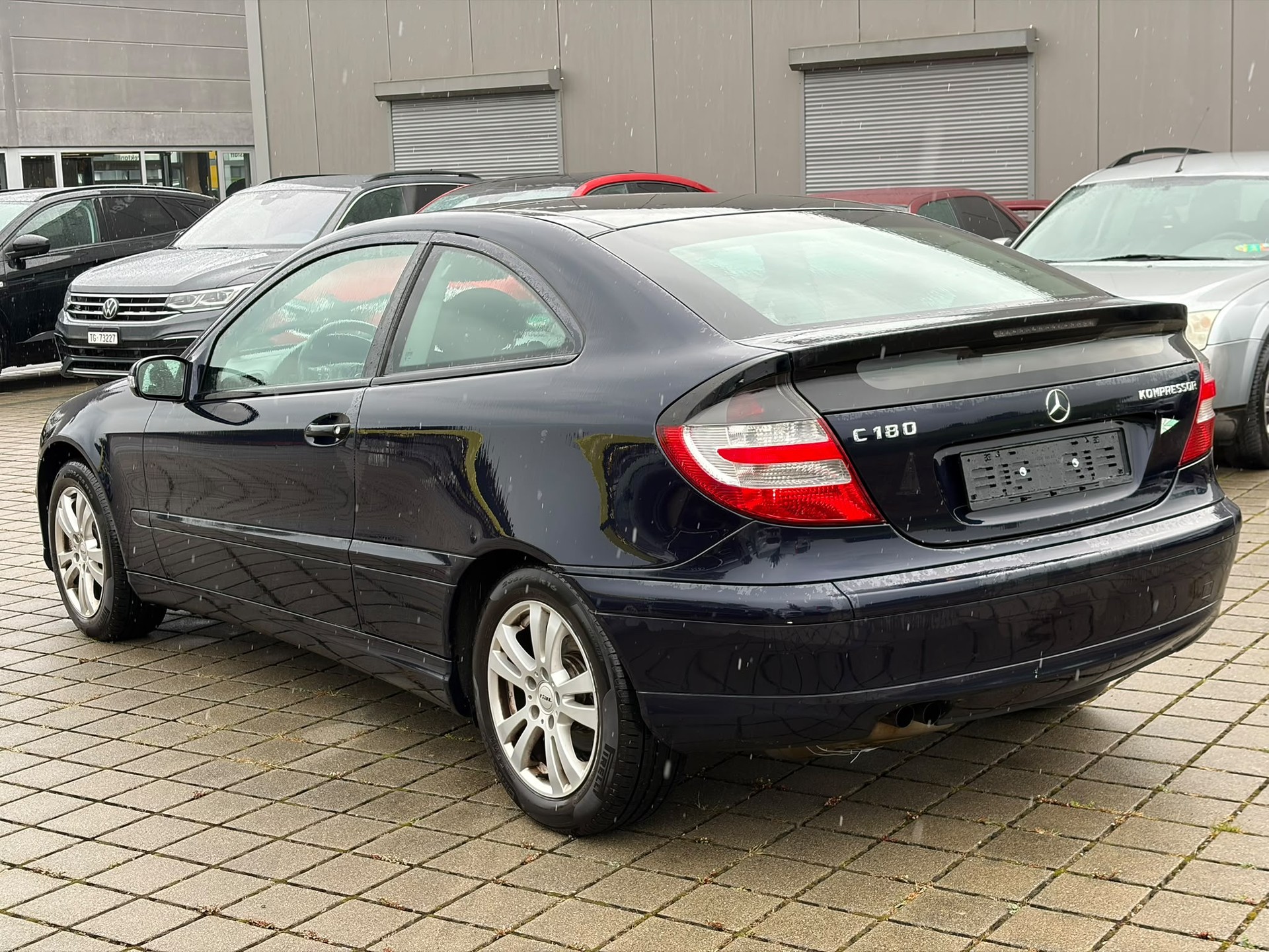 MERCEDES-BENZ C 180 Kompressor-image-5