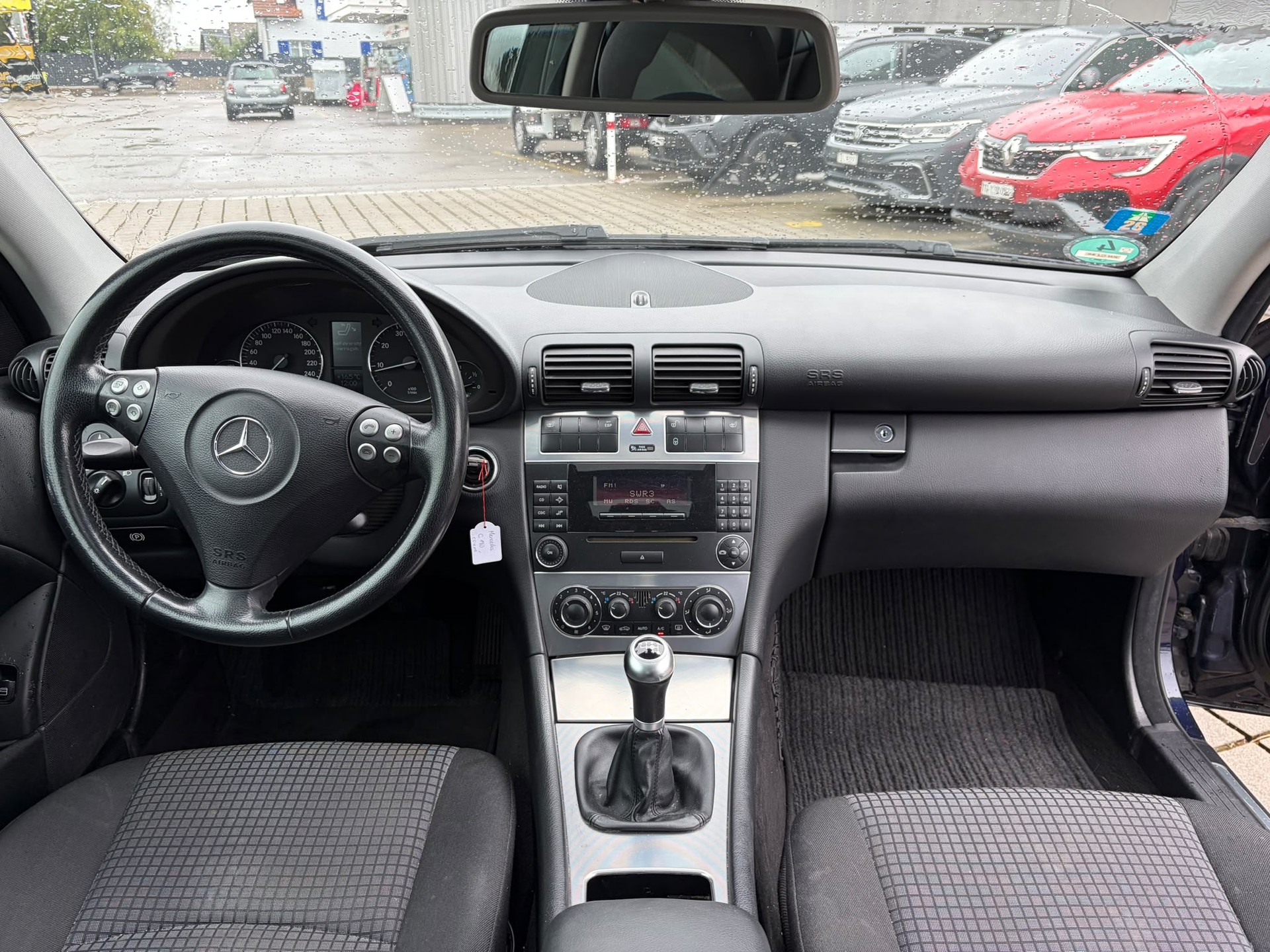 MERCEDES-BENZ C 180 Kompressor-image-9