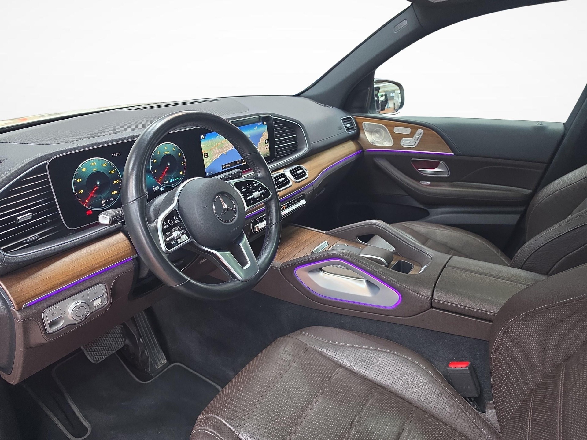 MERCEDES-BENZ GLE 450 4MATIC AMG Line-image-6