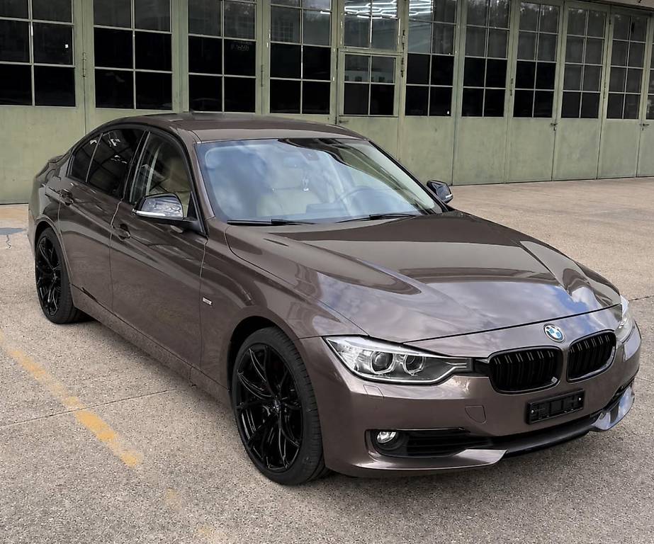 BMW 335-image-0