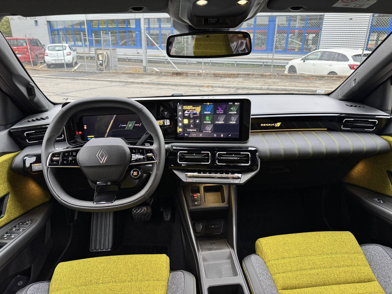 RENAULT R5 E-Tech Comfort Range iconic five-image-7