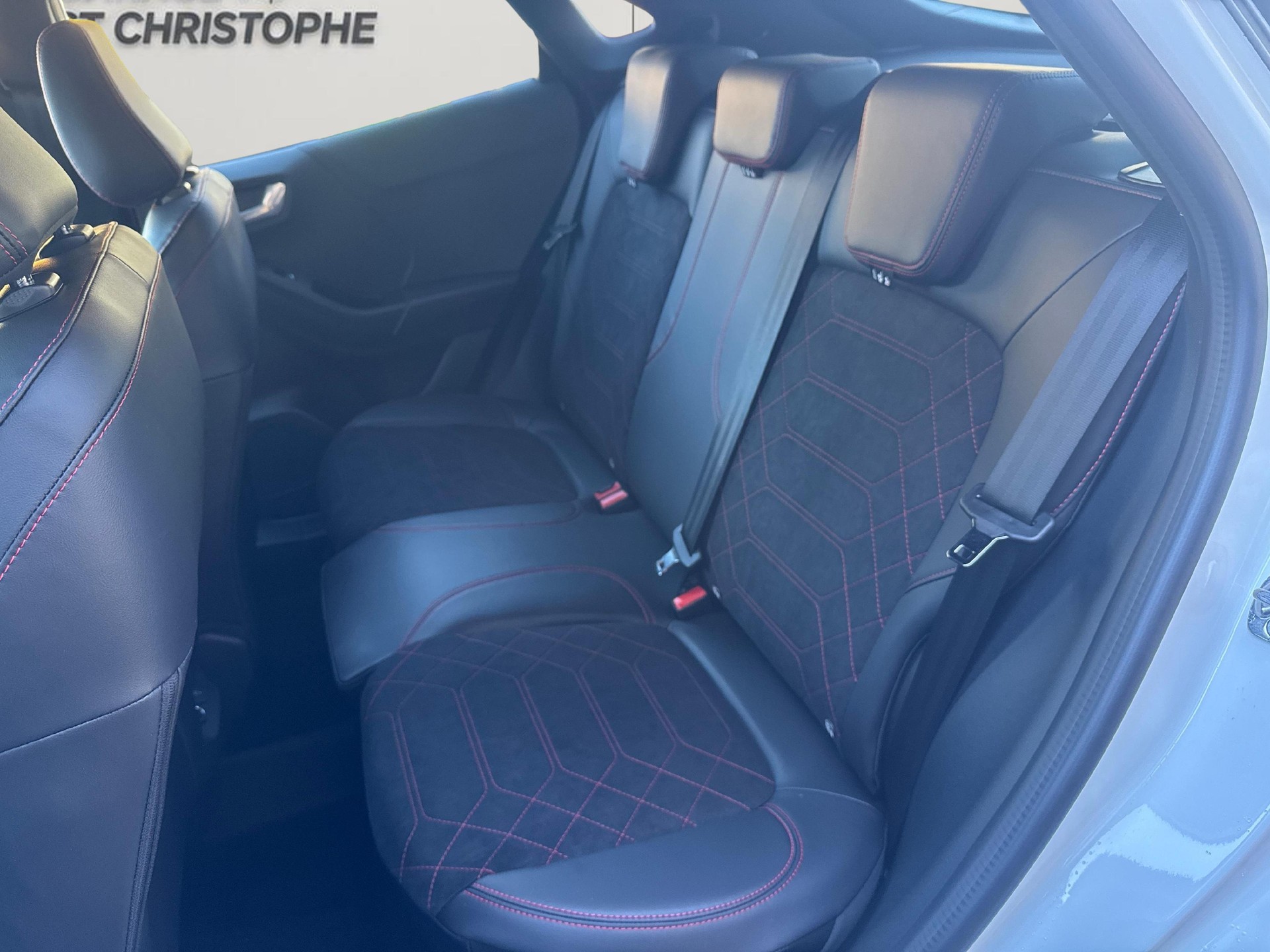 FORD Puma 1.0 EcoB Hybrid 155 ST-Line X-image-10