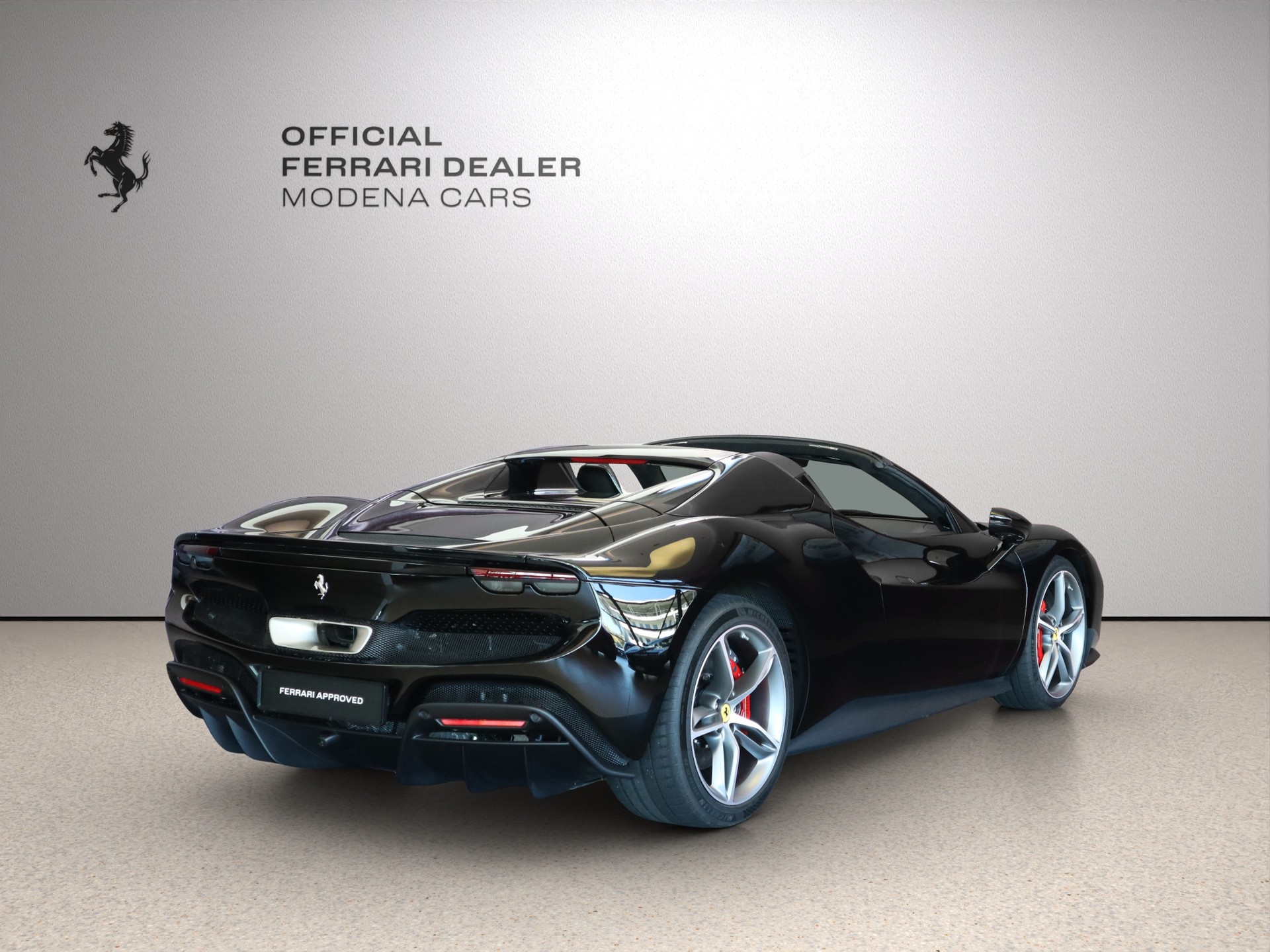 FERRARI 296 GTS-image-1
