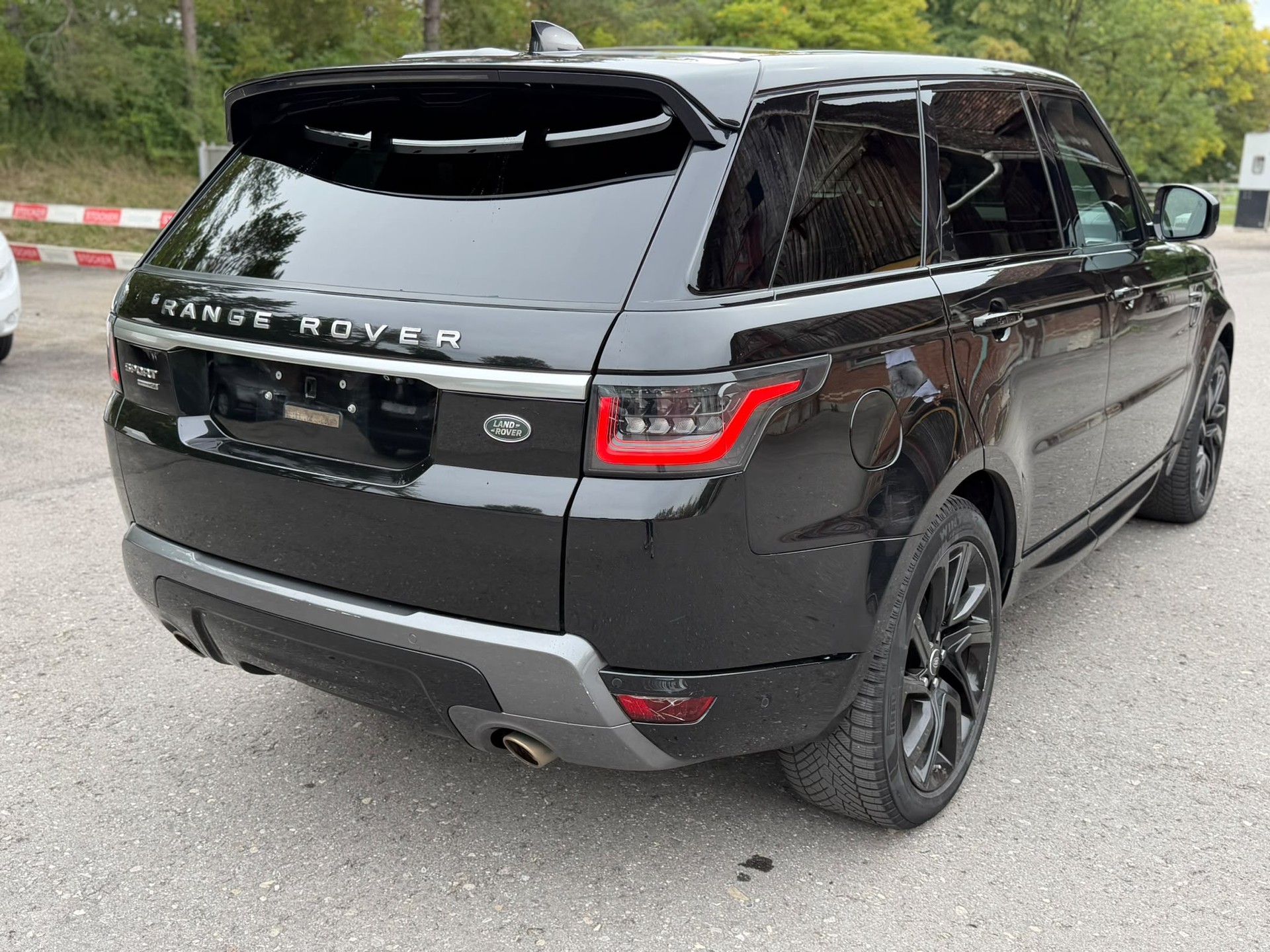 LAND ROVER Range Rover Sport 2.0 Si4 HSE Automatic-image-4